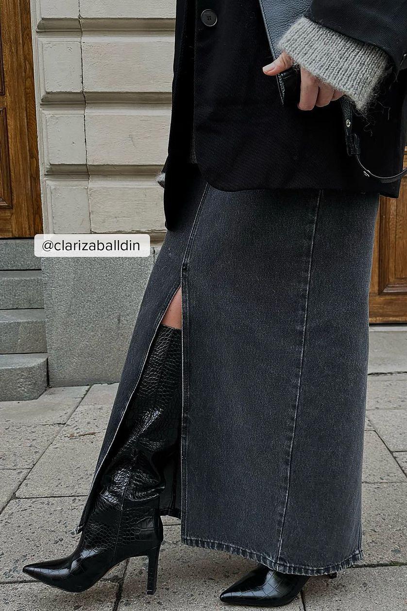 Croc Pointy Toe Boots Product Image