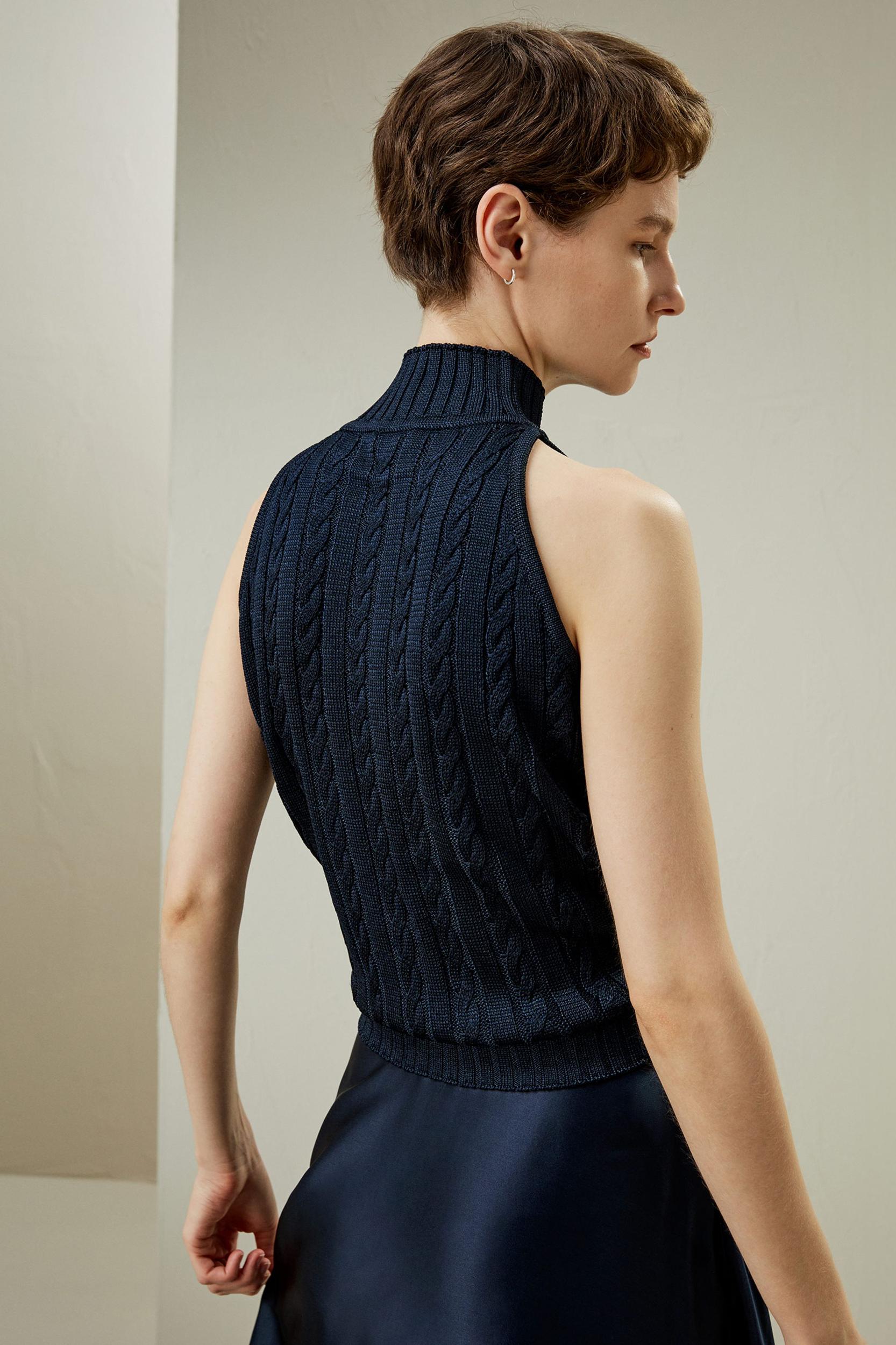 Wild Silk Sleeveless Sweater Product Image