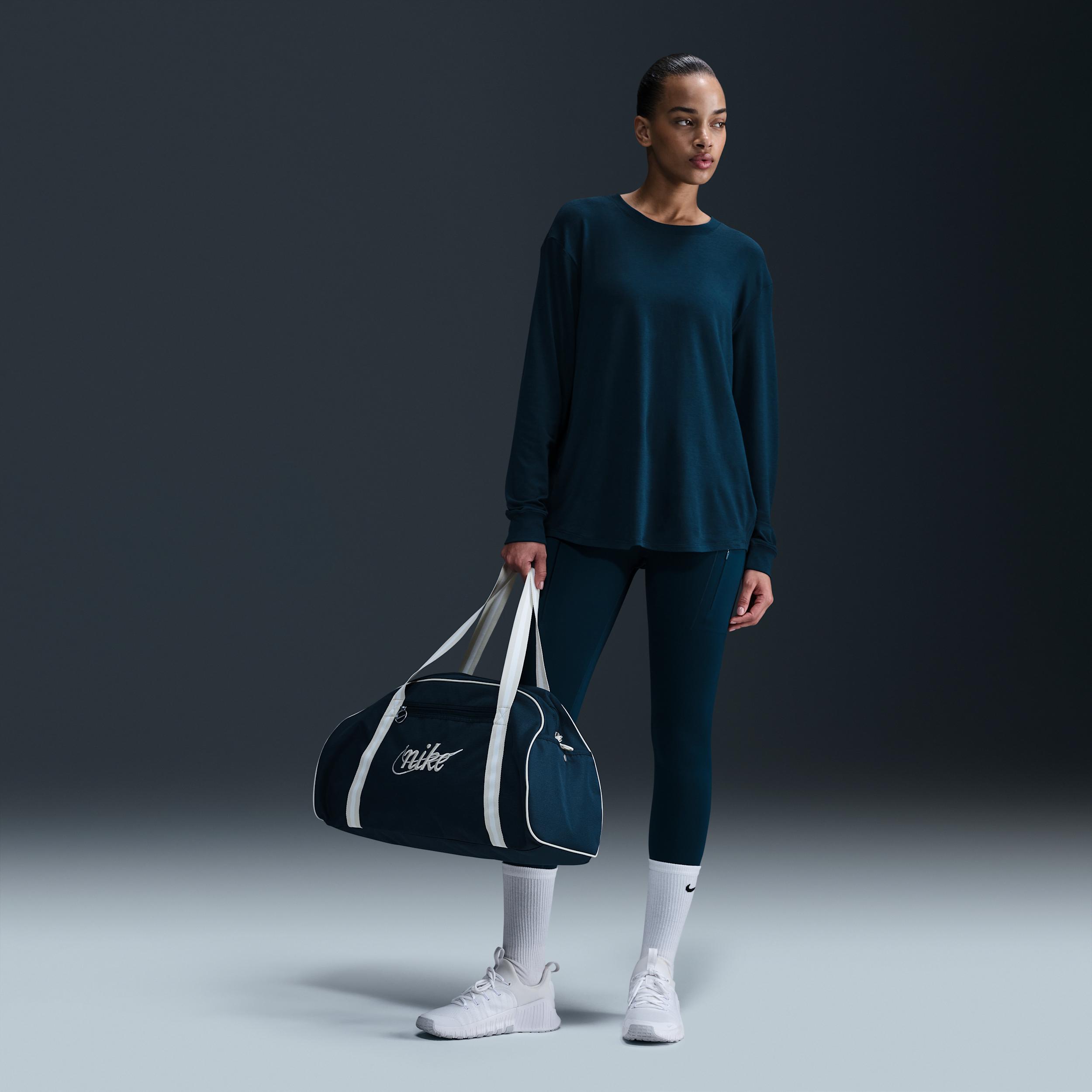 Nike One Relaxed Women's Dri-FIT Long-Sleeve Top Product Image