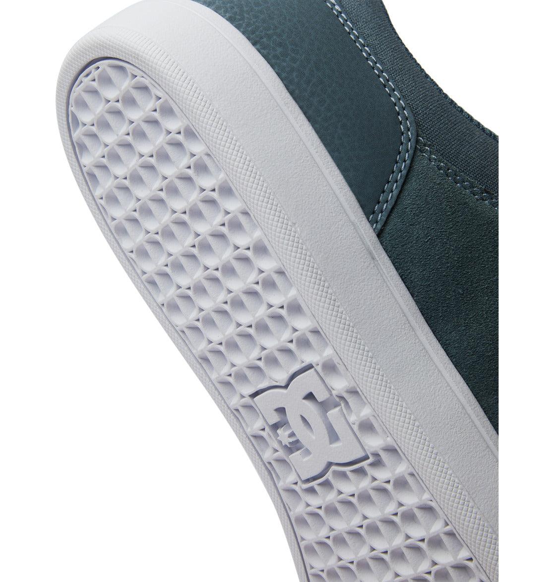 Men's Crisis 2 Shoes Male Product Image