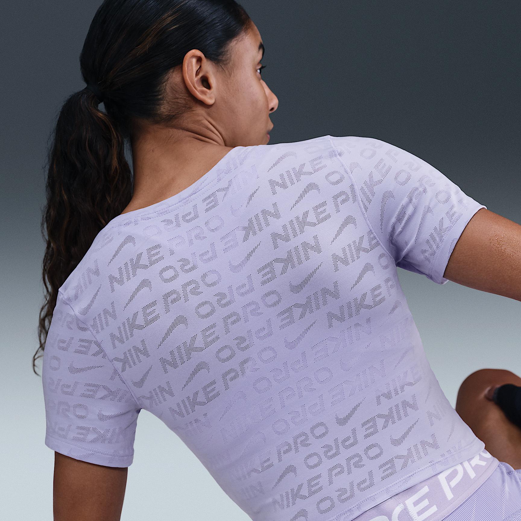 Womens Nike Pro Dri-FIT Short-Sleeve Cropped Jacquard Top | HJ2285-533 Product Image