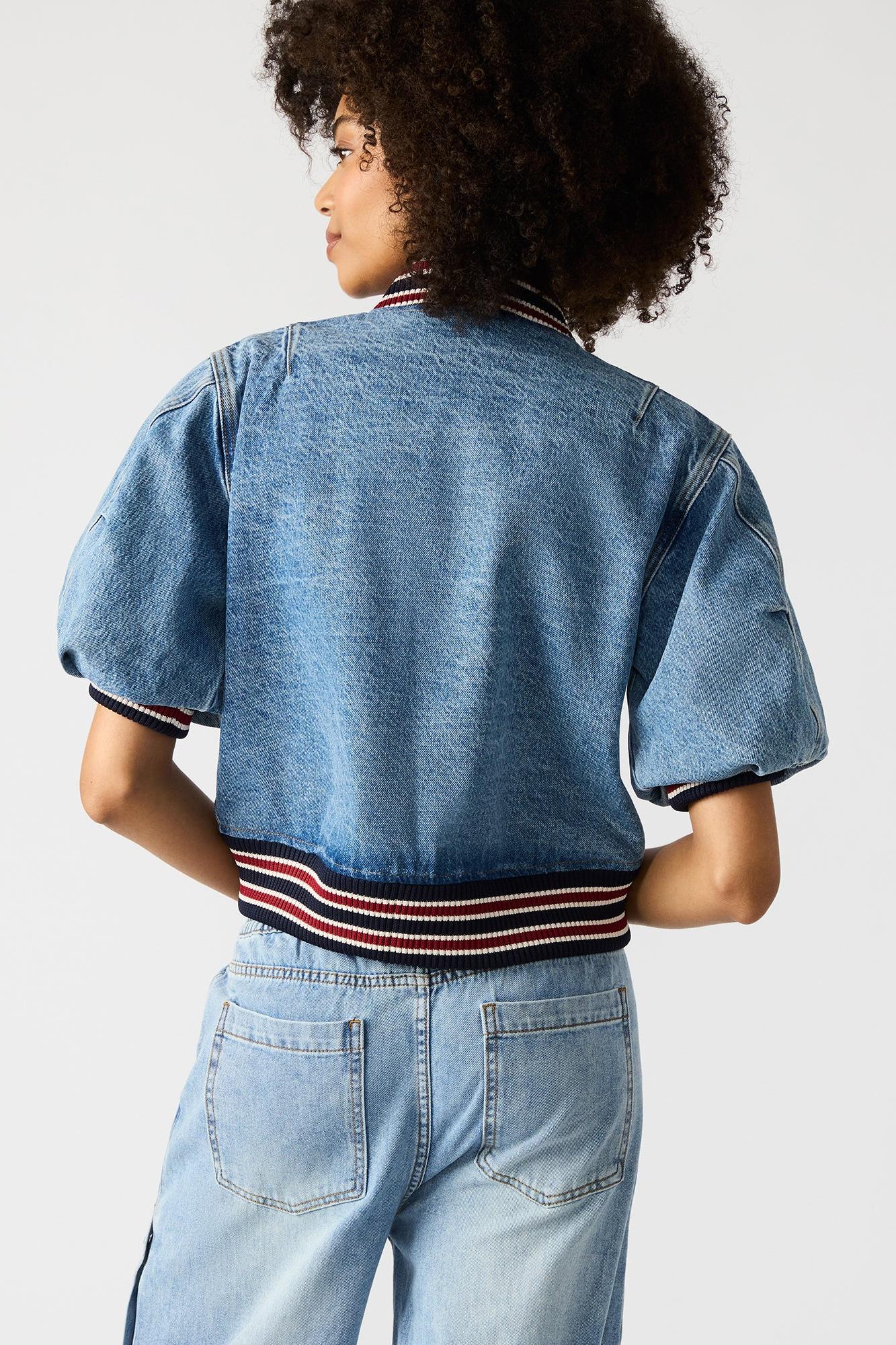 Zamora Jacket Product Image