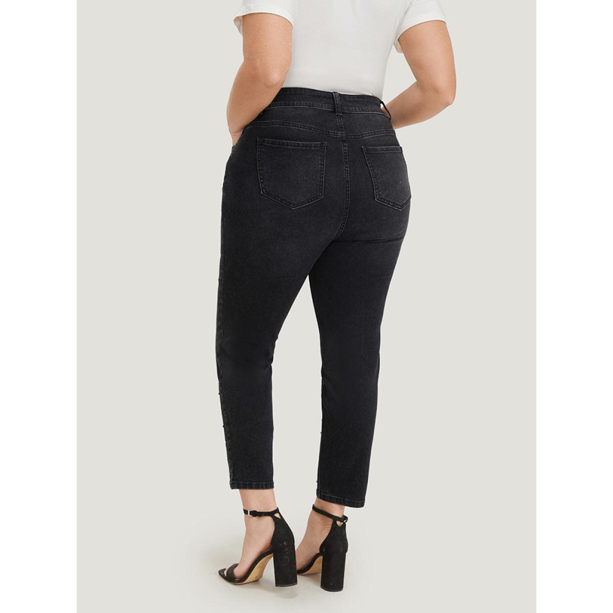 Plus Size Beaded Detail Pocket Very Stretchy Black Wash Jeans Women DimGray Casual Plain Beaded High stretch Pocket Jeans BloomChic 20/2X Product Image