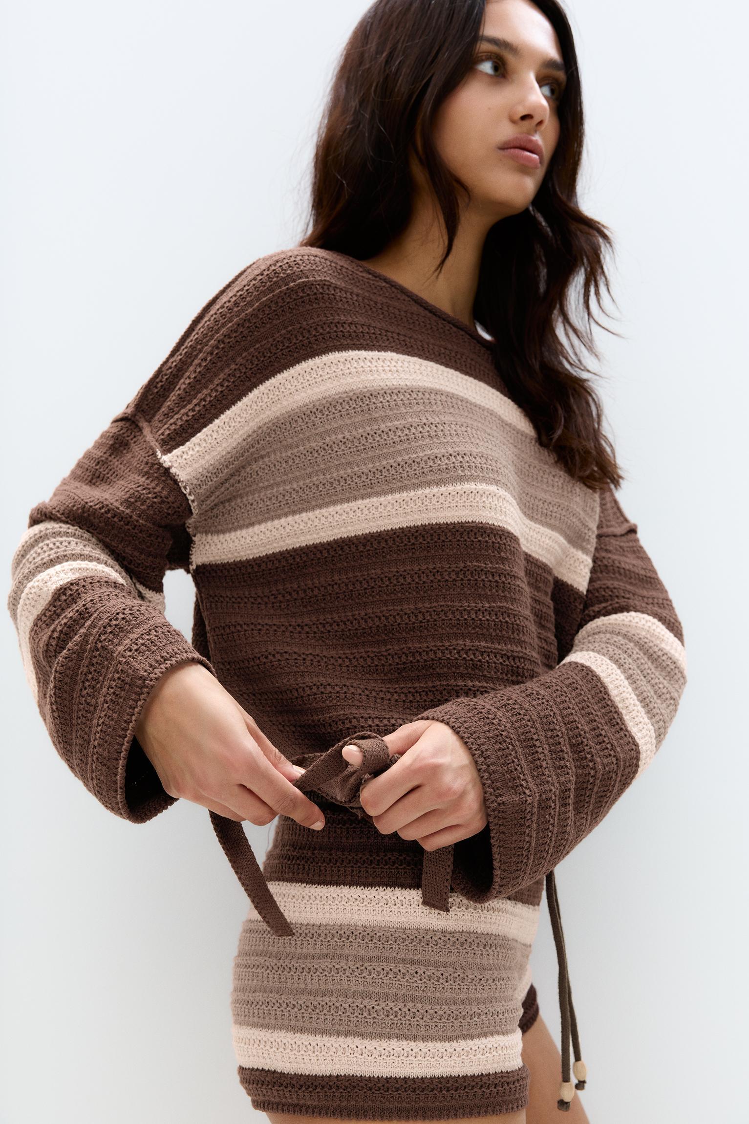 Striped knit sweater with side slit Product Image