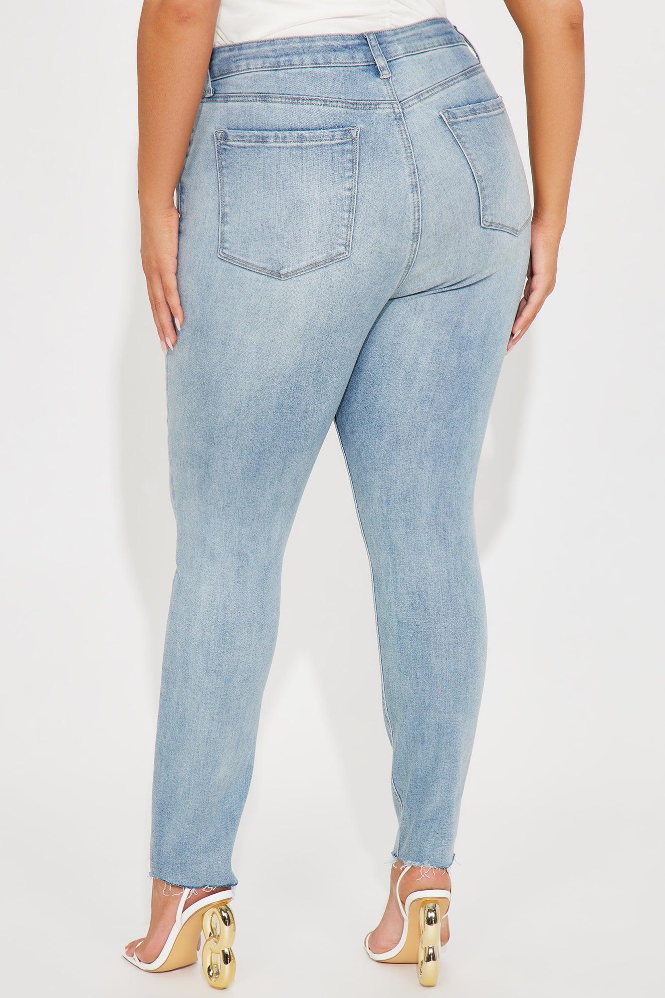She's In The Moment Stretch Skinny Jeans - Medium Wash Product Image
