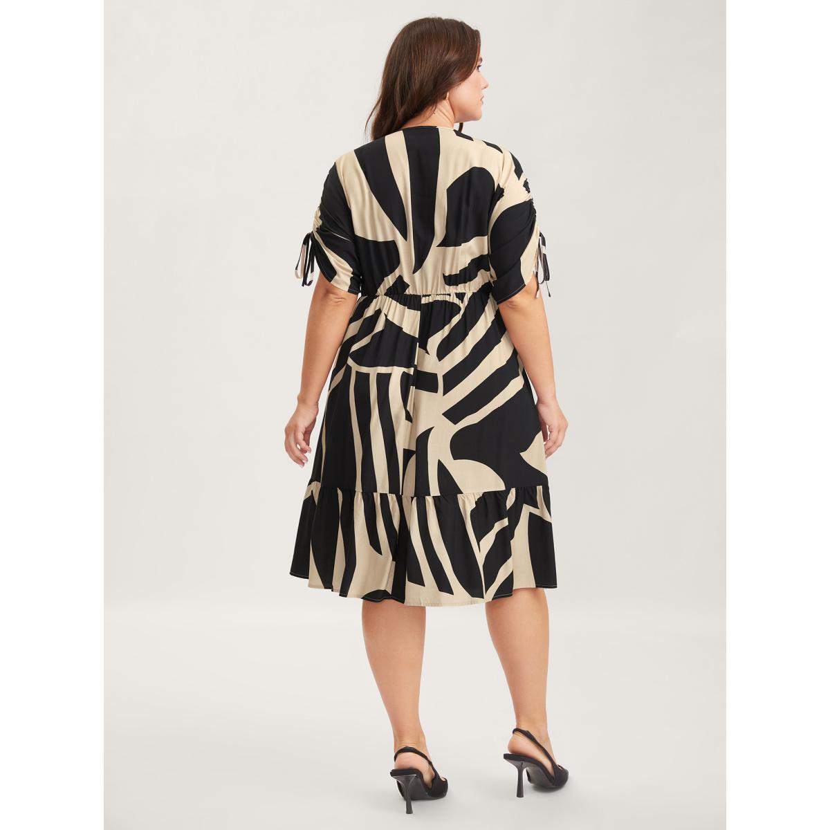 Plus Size Stretchy Waist Geometric Print Midi Dress Indigo Women Overlap Collar Half Sleeve Curvy BloomChic 30/6X Product Image