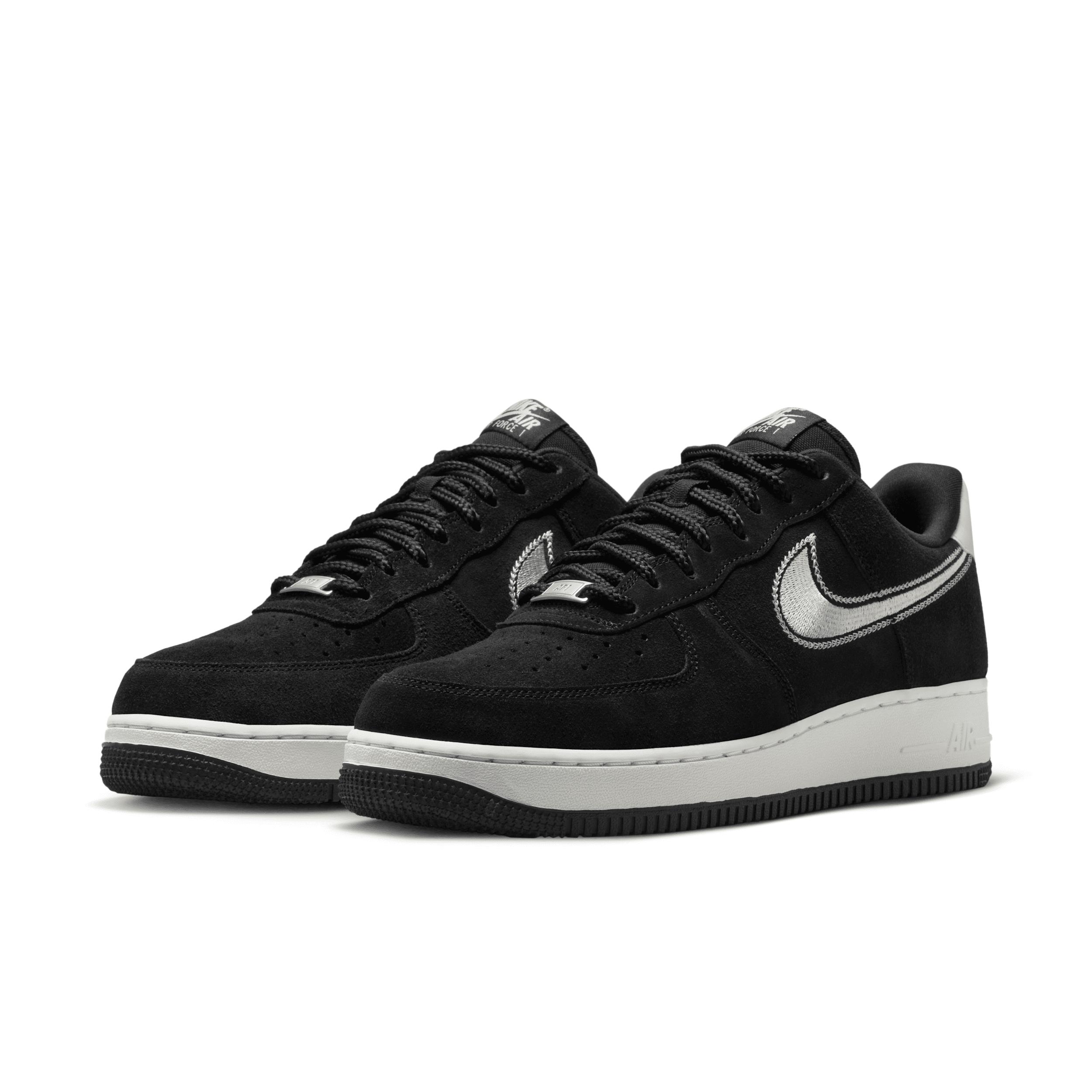 Mens Nike Air Force 1 07 LV8 SE Casual Shoes Product Image