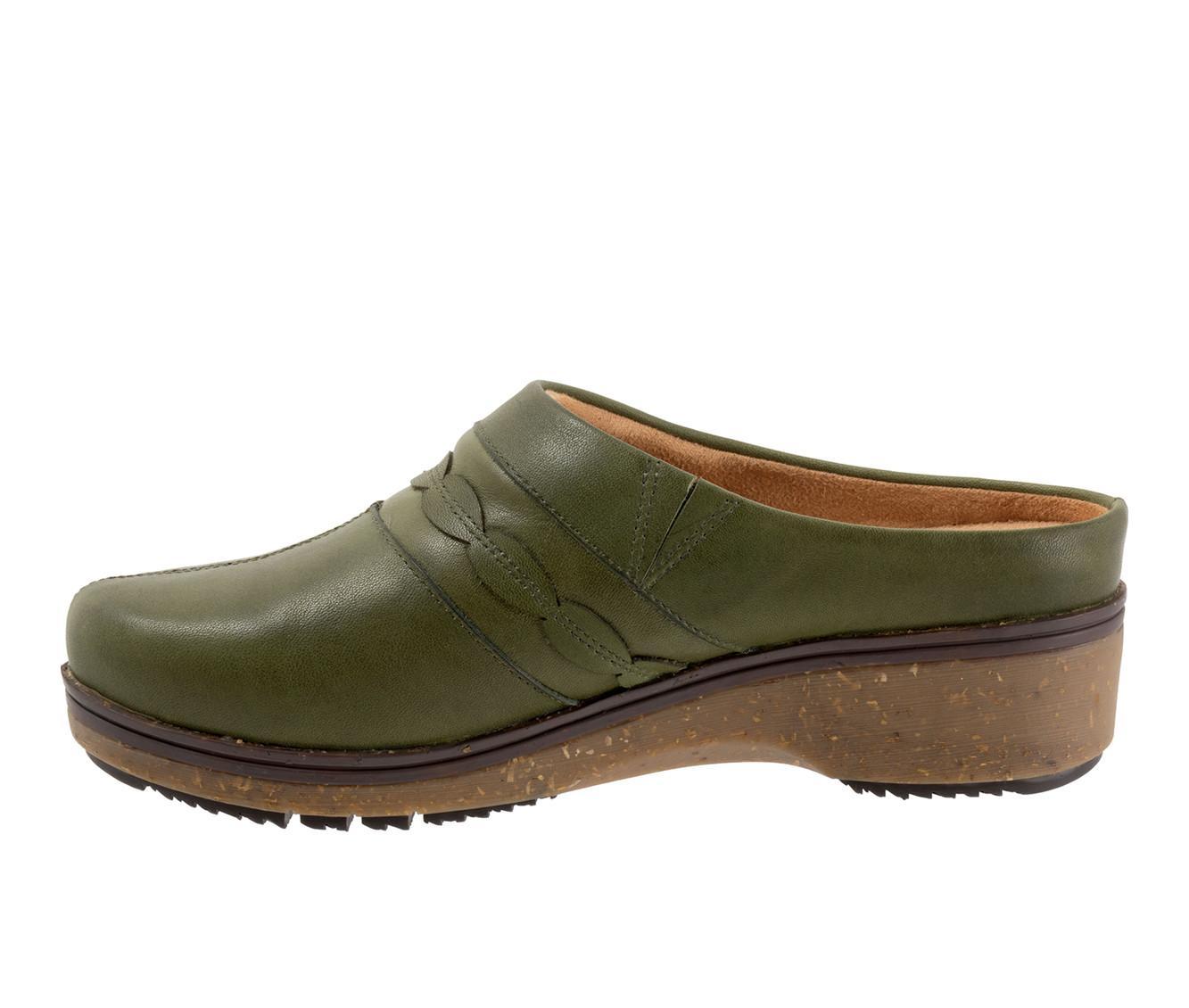 Women's Softwalk Amber 3.0 Clogs Product Image