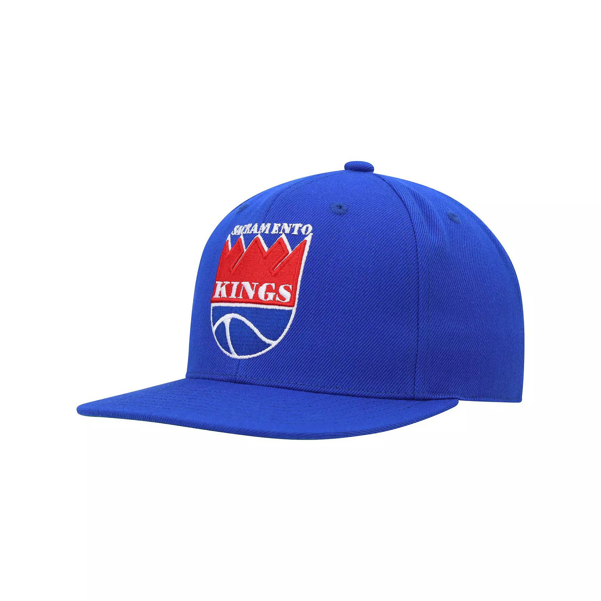 Men's Mitchell & Ness Blue Sacramento Kings Hardwood Classics MVP Team Ground 2.0 Fitted Hat,  Product Image