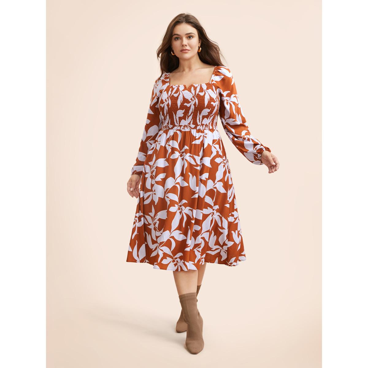 Plus Size Silhouette Floral Print Shirred Midi Dress Rust Women Elegant Shirred Square Neck Long Sleeve Curvy BloomChic 26/4X Product Image