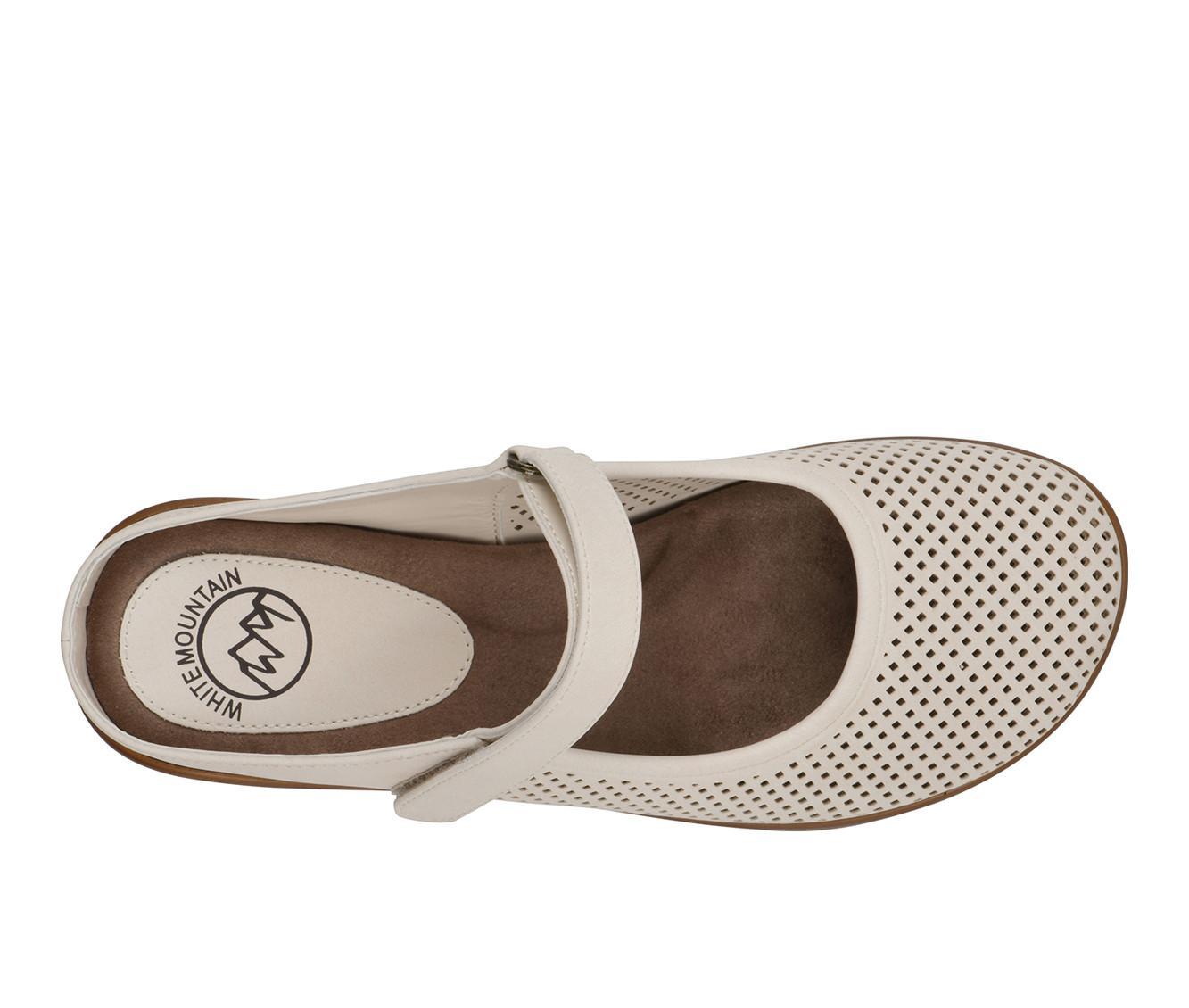 Women's White Mountain Vinto2 Clogs Product Image