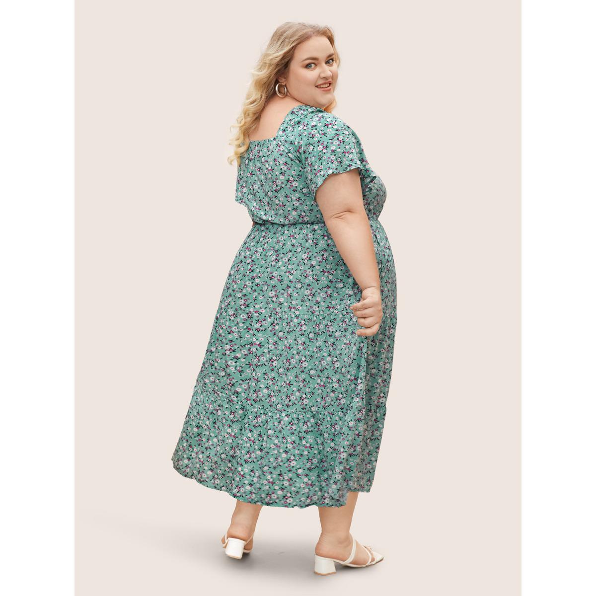 Plus Size Ditsy Floral Sweetheart Drawstring Pocket Tiered Dress Mint Women Timeless Non V-neck Short sleeve Curvy Midi Dress BloomChic 12/L Product Image