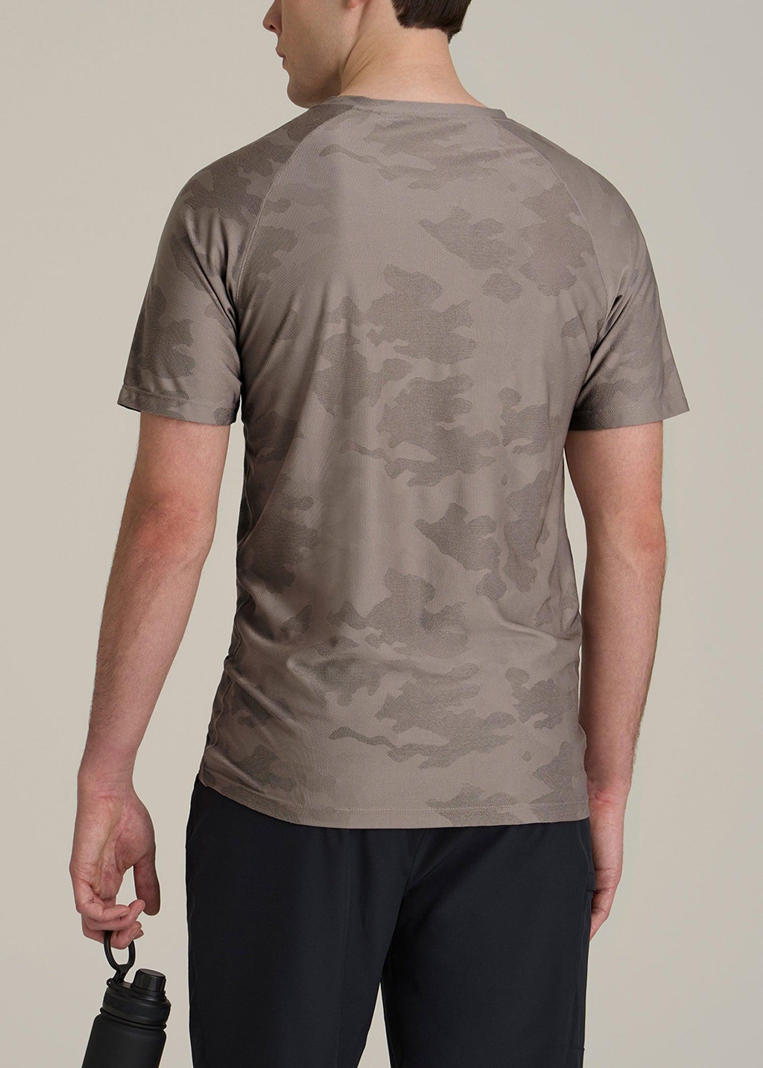 Jacquard Training T-Shirt for Tall Men in Portobello Male Product Image