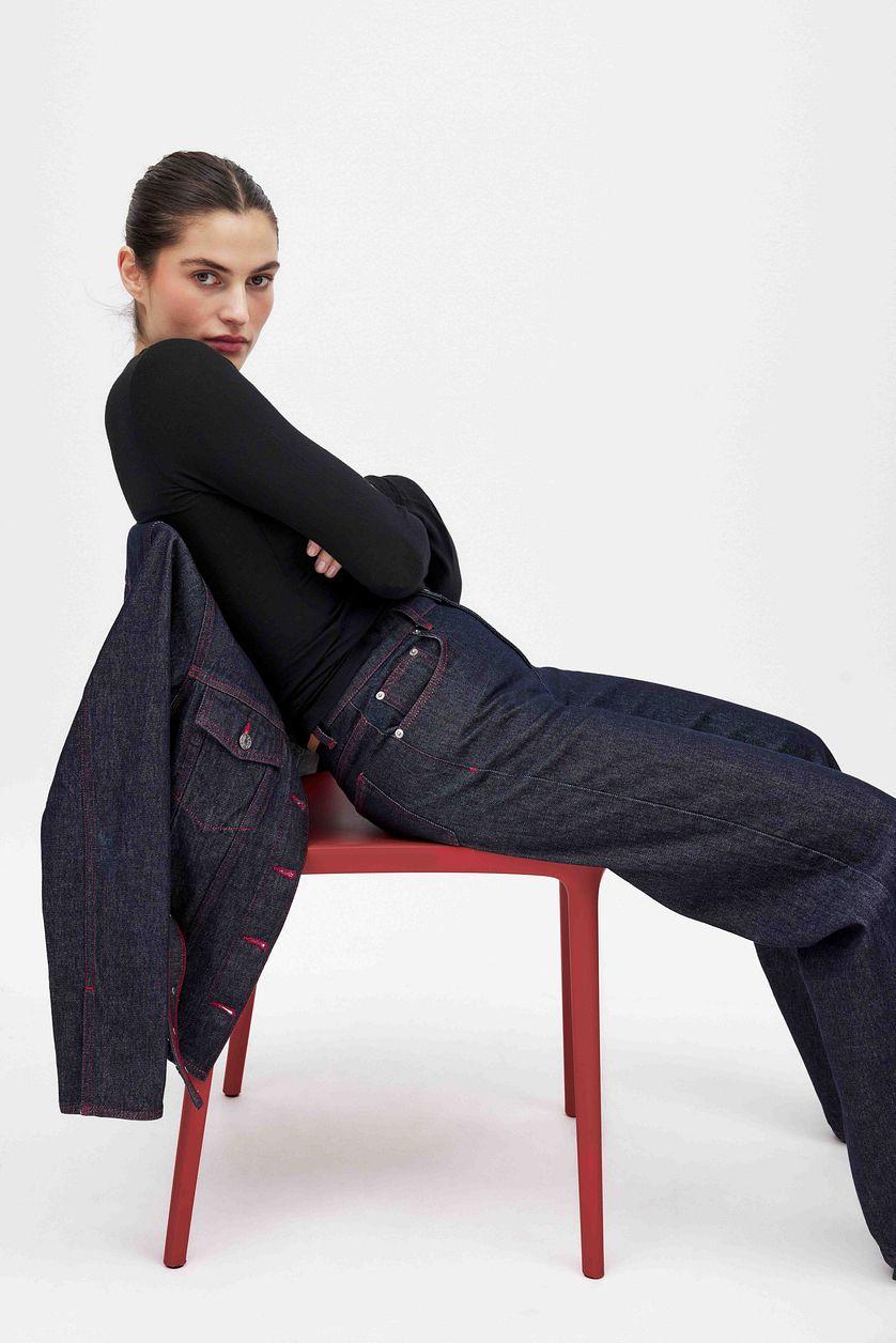 Straight Mid Waist Jeans Black Product Image