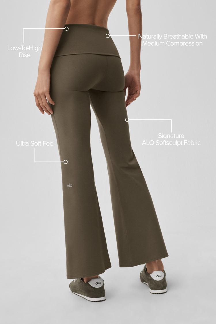 3" ALO Softsculpt High-Waist Precision Short - Olive Tree Product Image