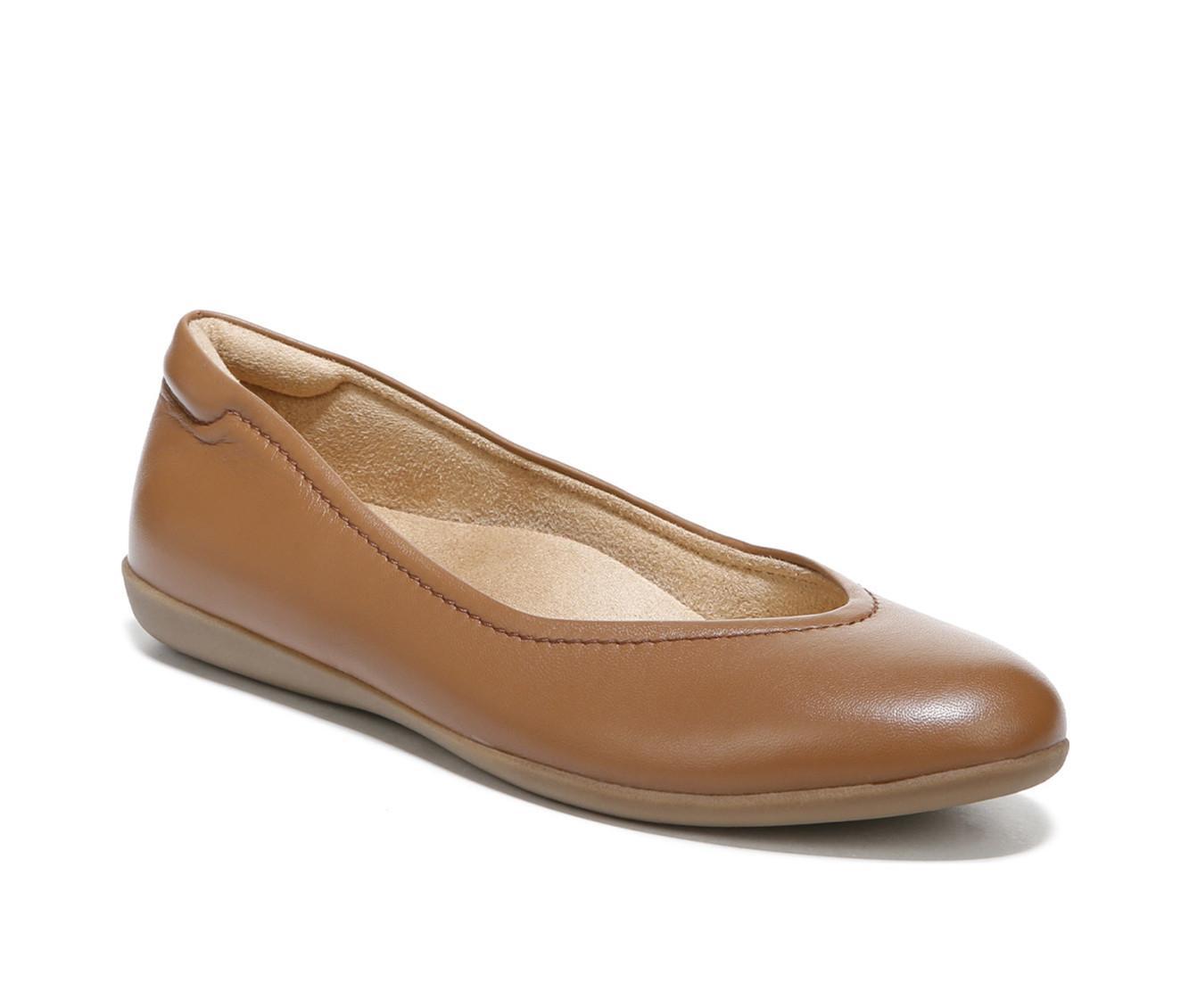 Women's Naturlizer Vivienne Flats Product Image