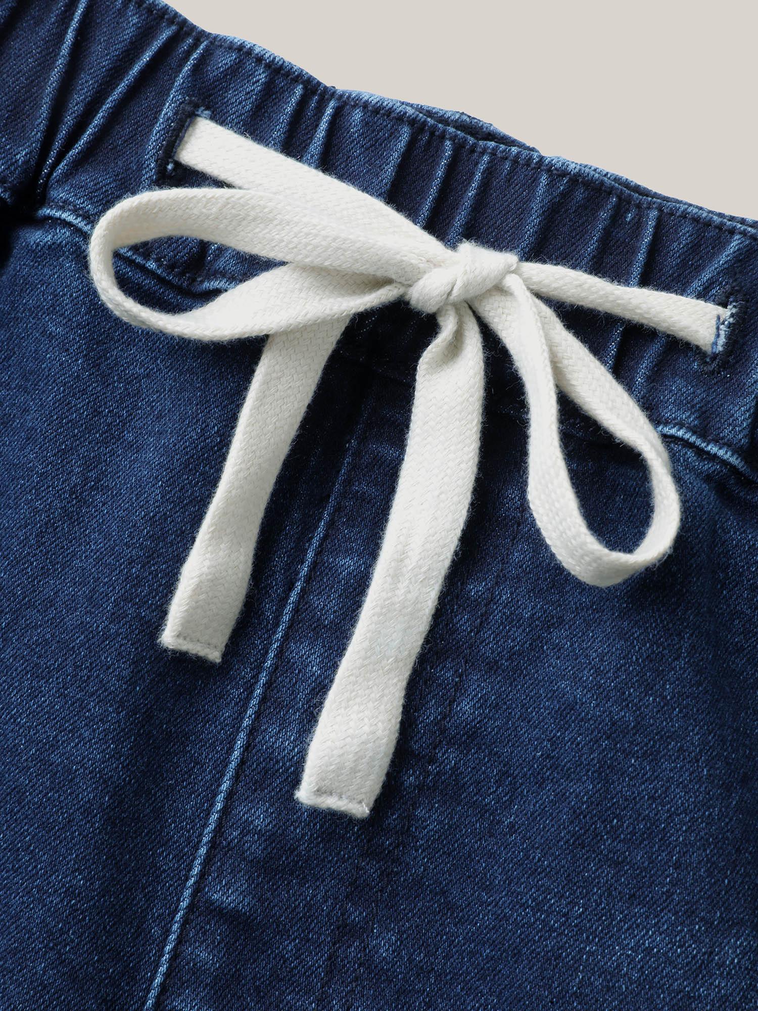 Stretchy Waist Tie Straight-Leg Denim Shorts Female Product Image