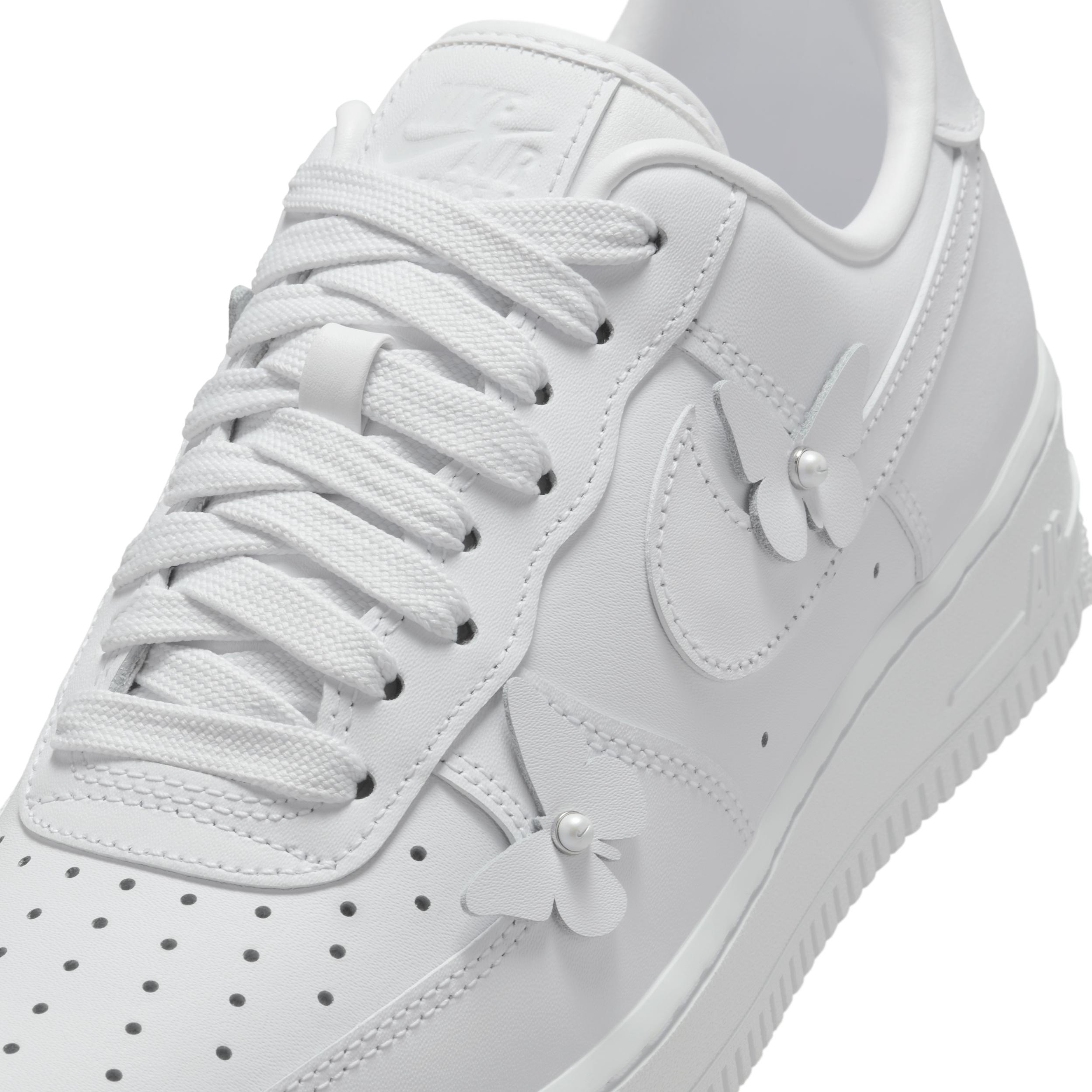 Nike Air Force 1 Low Women's Shoes Product Image