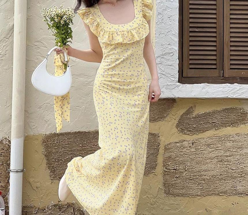 Sleeveless Square Neck Floral Print Maxi A-Line Dress Product Image