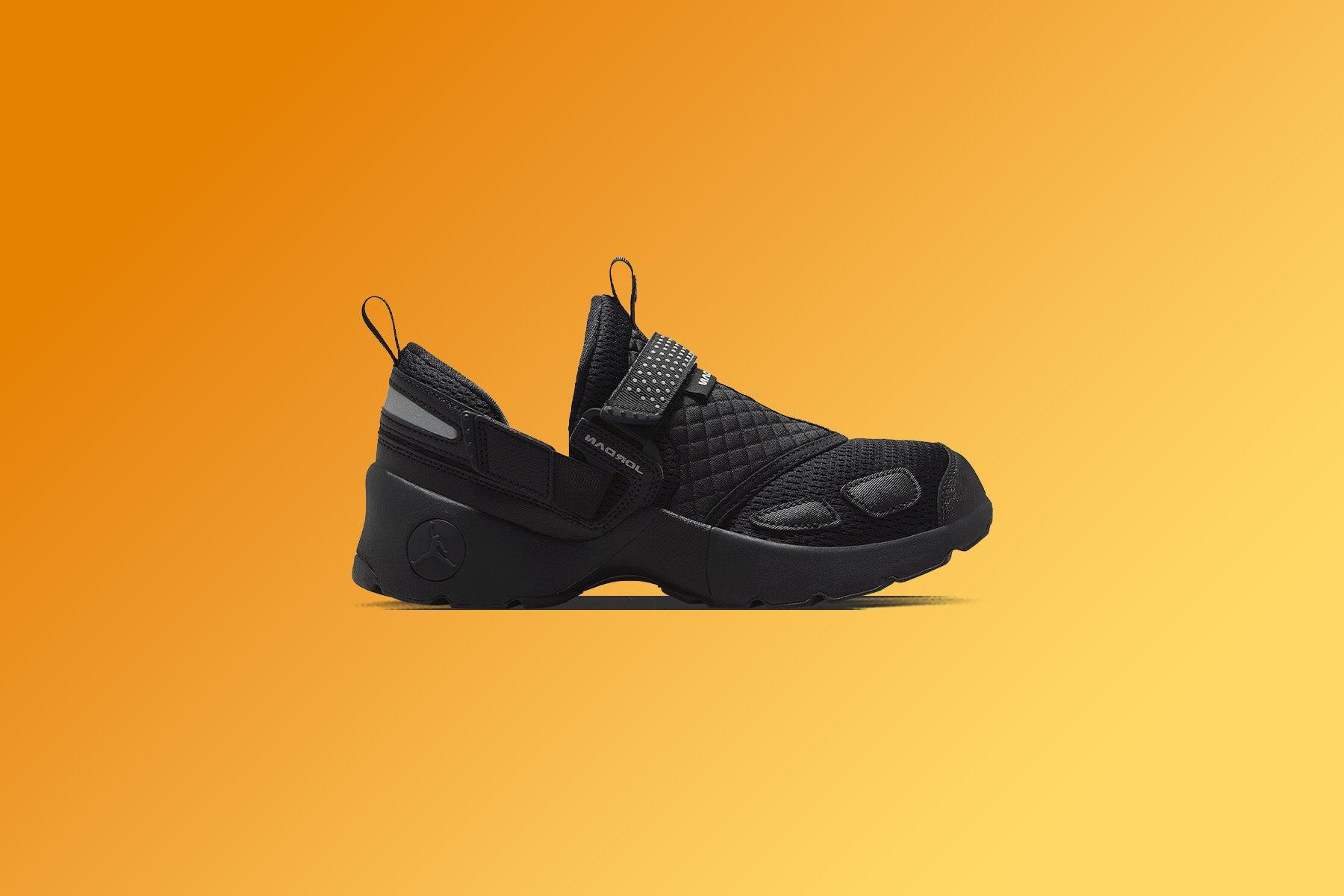 Women's Trunner LX - Black Female Product Image