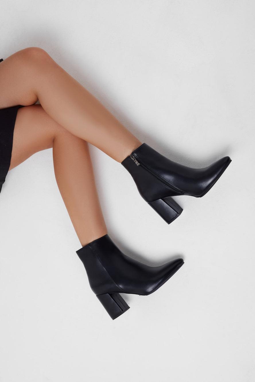Snow Falling Heel Boots Black PU Product Image