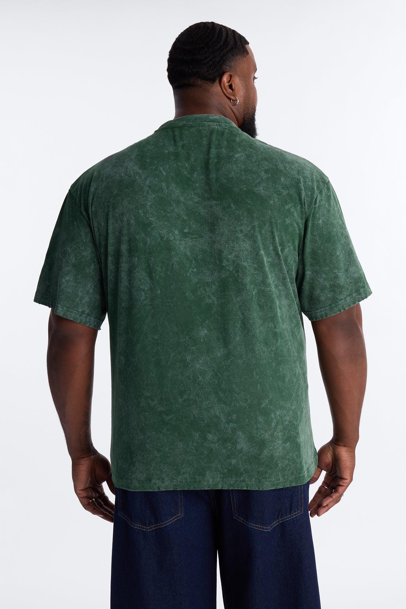 Peanuts Cool Vibes Graphic Short Sleeve Tee - Hunter Green Male Product Image