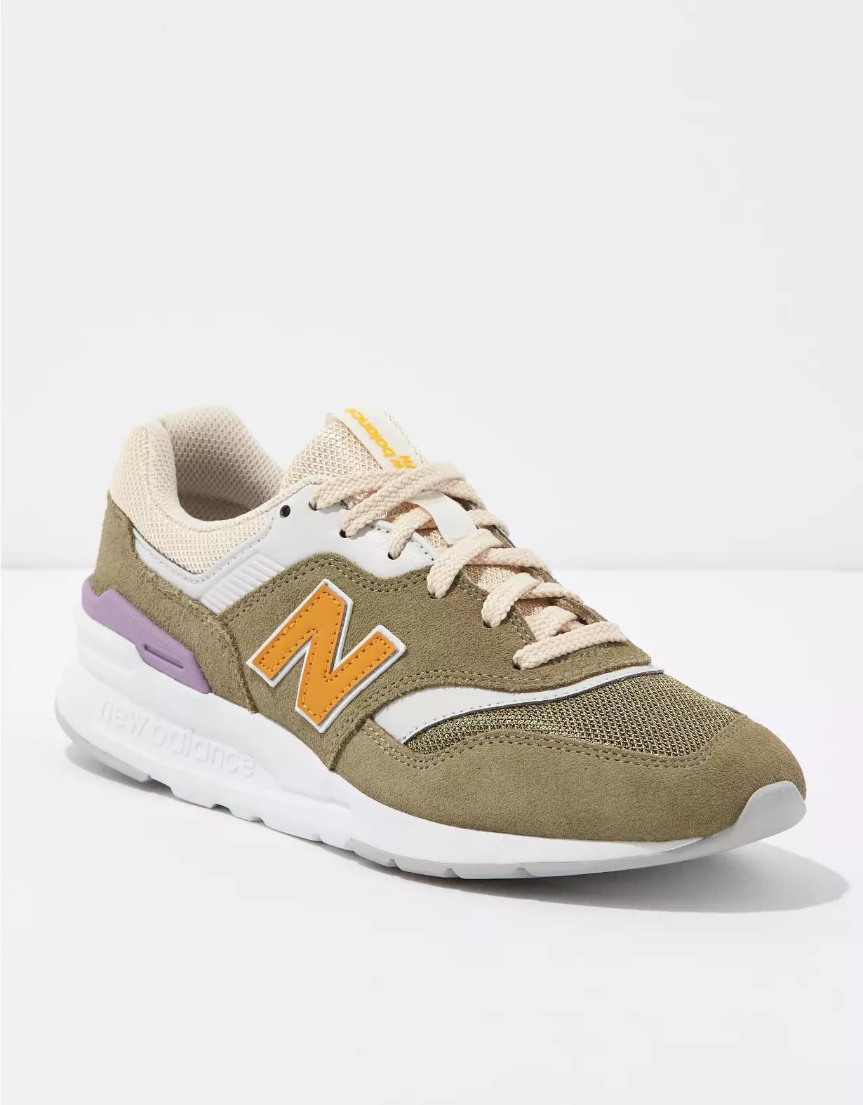 New Balance Women's 997H Sneaker Product Image