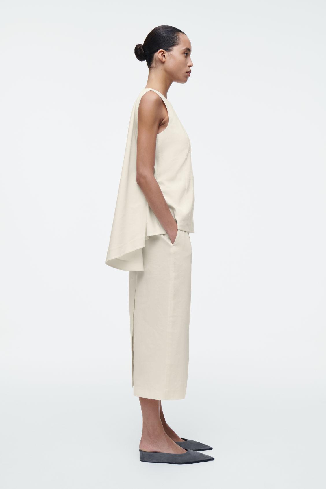 POINTED SUEDE MULES Product Image