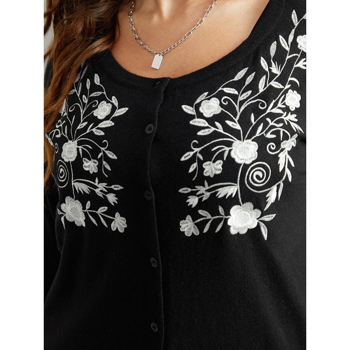 Plus Size Supersoft Essentials Anti-Pilling Silhouette Floral Print Cardigan Black Women Casual Loose Long Sleeve Dailywear Cardigans BloomChic 18-20/2X Product Image