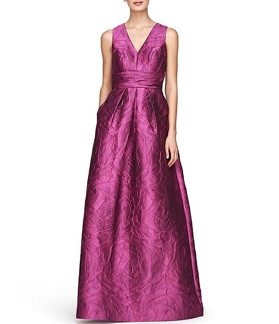 Kay Unger Jacquard V-Neck Sleeveless Pleated Gown Product Image