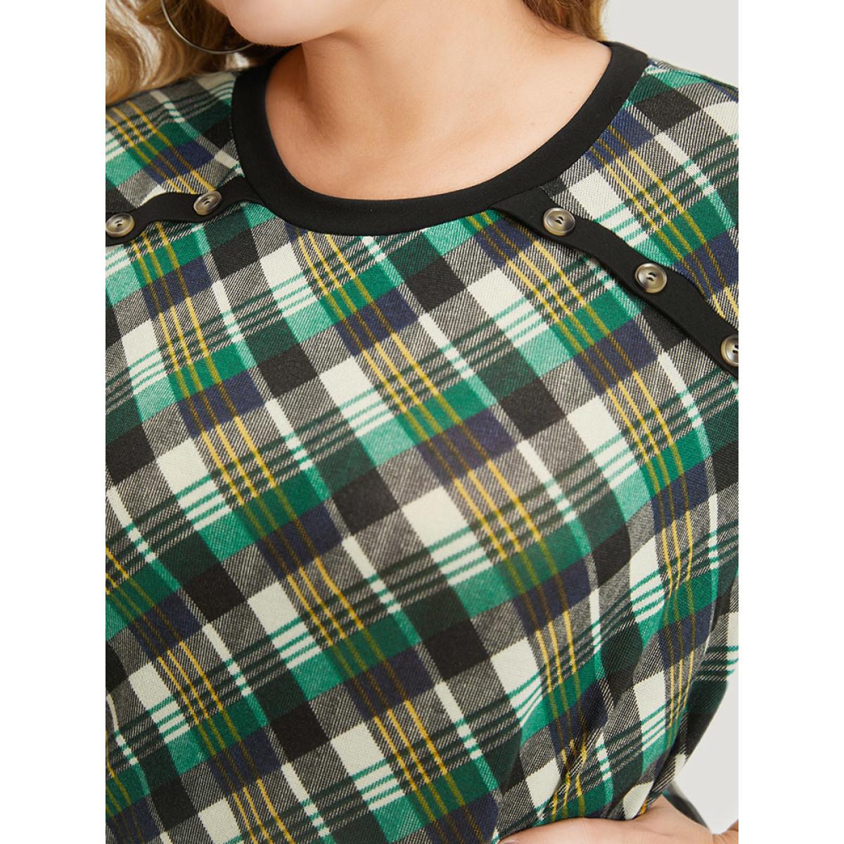 Plus Size Plaid Button Detail Elastic Cuffs Crew Neck Sweatshirt Women Green Casual Elastic cuffs Round Neck Dailywear Sweatshirts BloomChic 26/4X Product Image