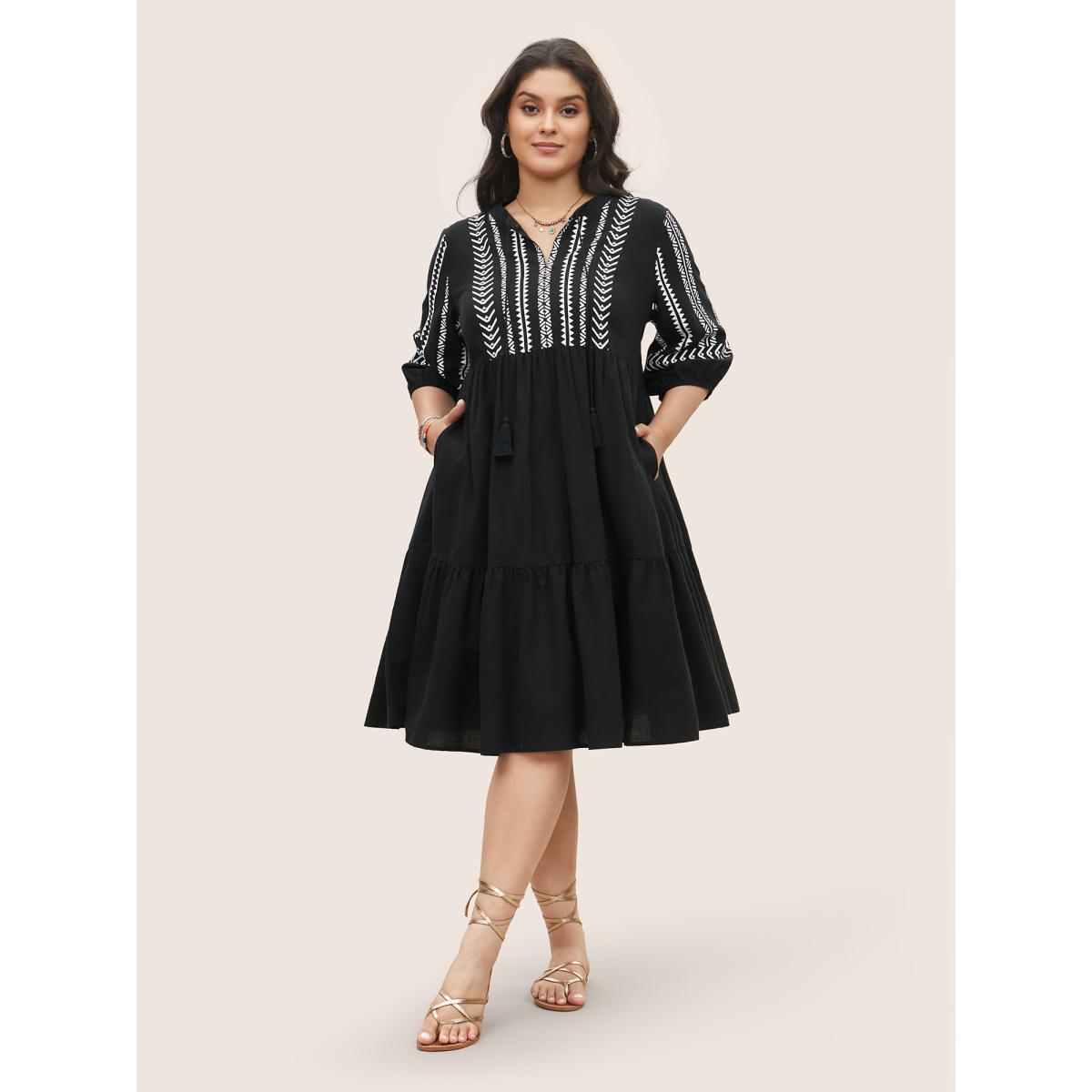 Plus Size Cotton Geometric Bandana Print Tassel Trim Dress Black Women Boho Non V-neck Short sleeve Curvy Knee Dress BloomChic 22-24/3X Product Image