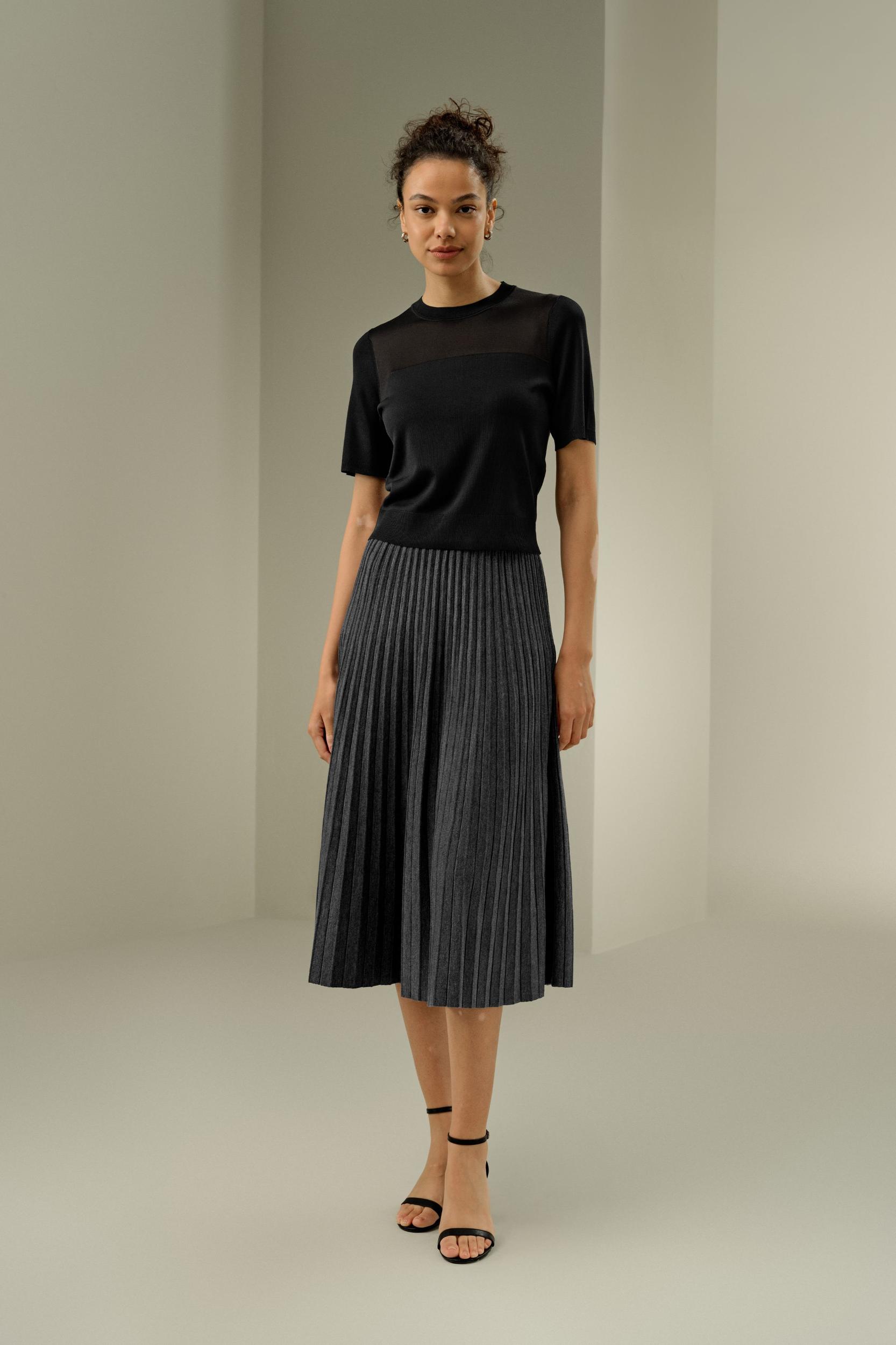Pleated A-line Merino Wool Skirt Product Image