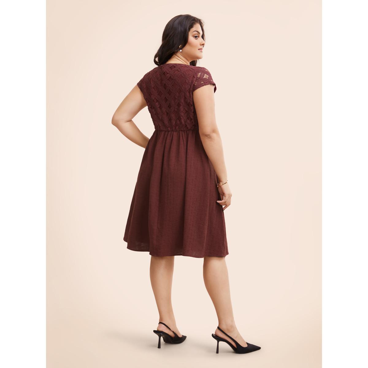 Plus Size Plain Lace Panel Cap Sleeve Dress Denimburgundy Women Elegant Texture V-neck Cap Sleeve Curvy BloomChic 26/4X Product Image