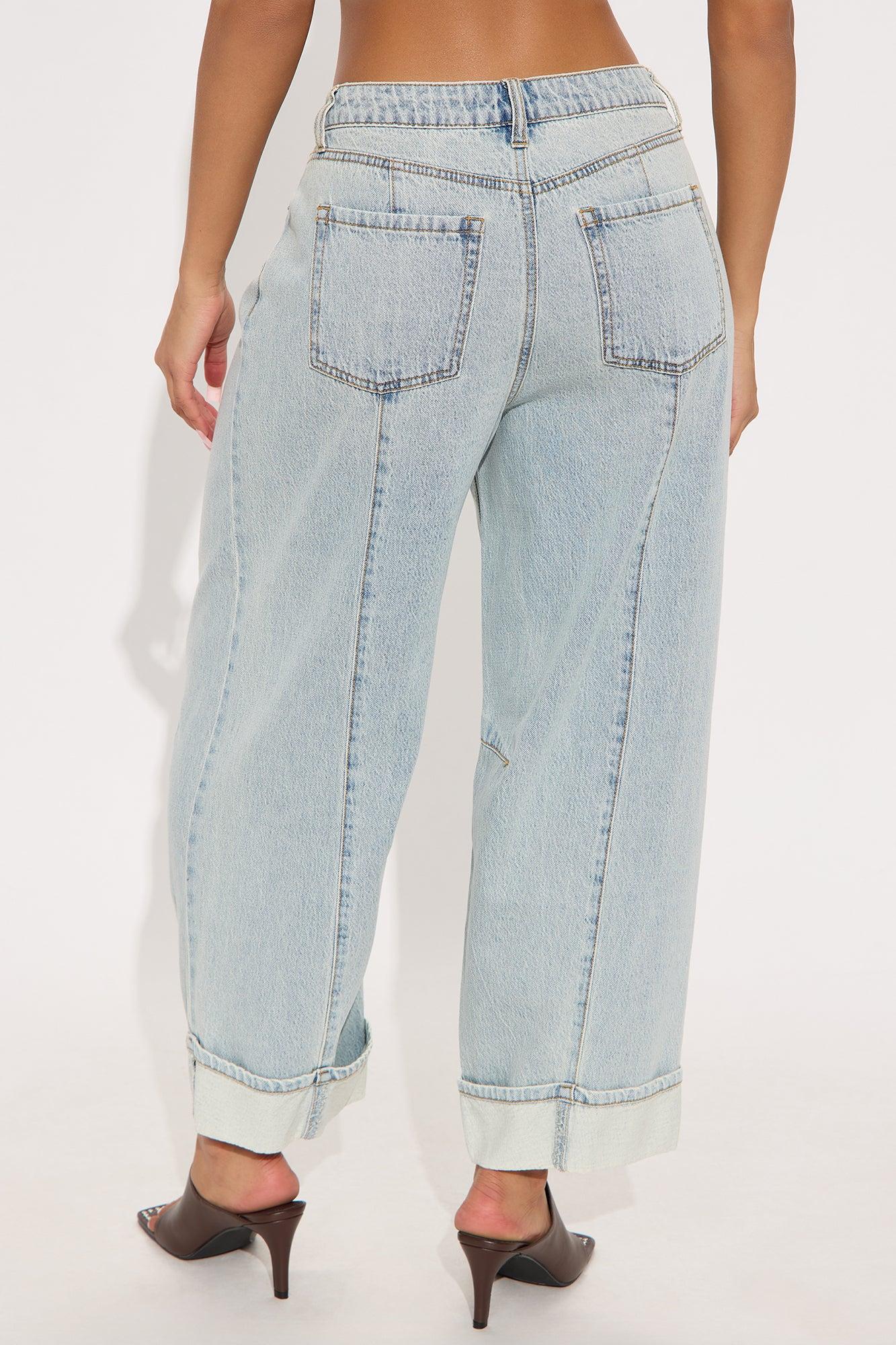 Brooklyn Barrel Leg Jeans - Light Wash Female Product Image