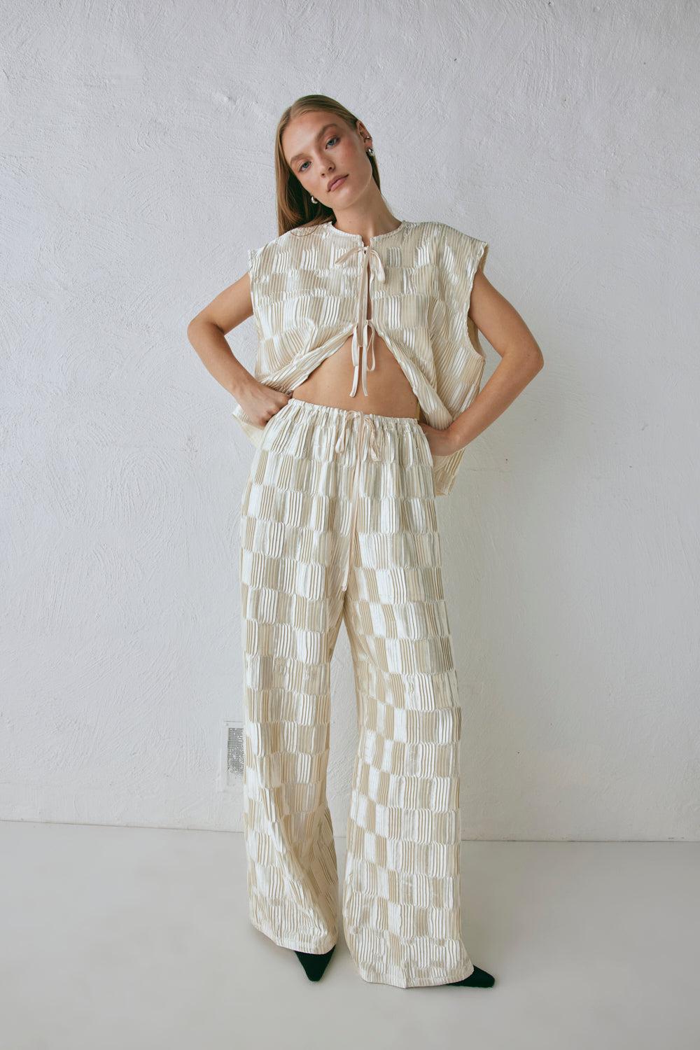 Enni Pants Cream Product Image