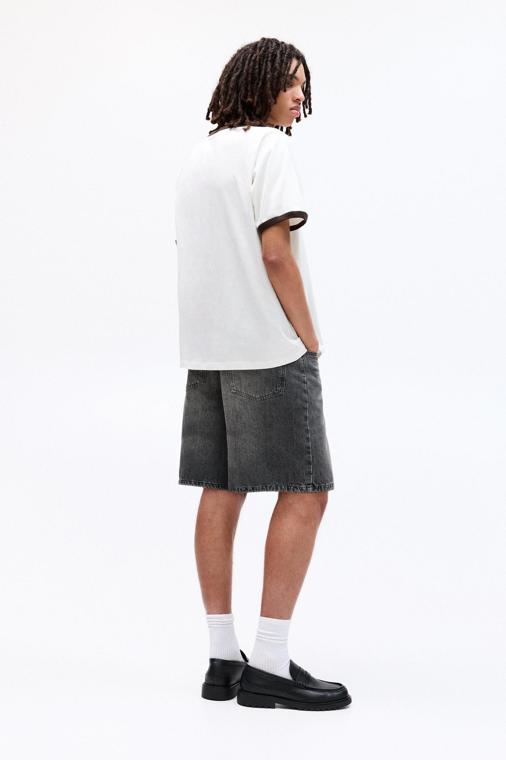 Short sleeve contrast ribbed T-shirt Product Image