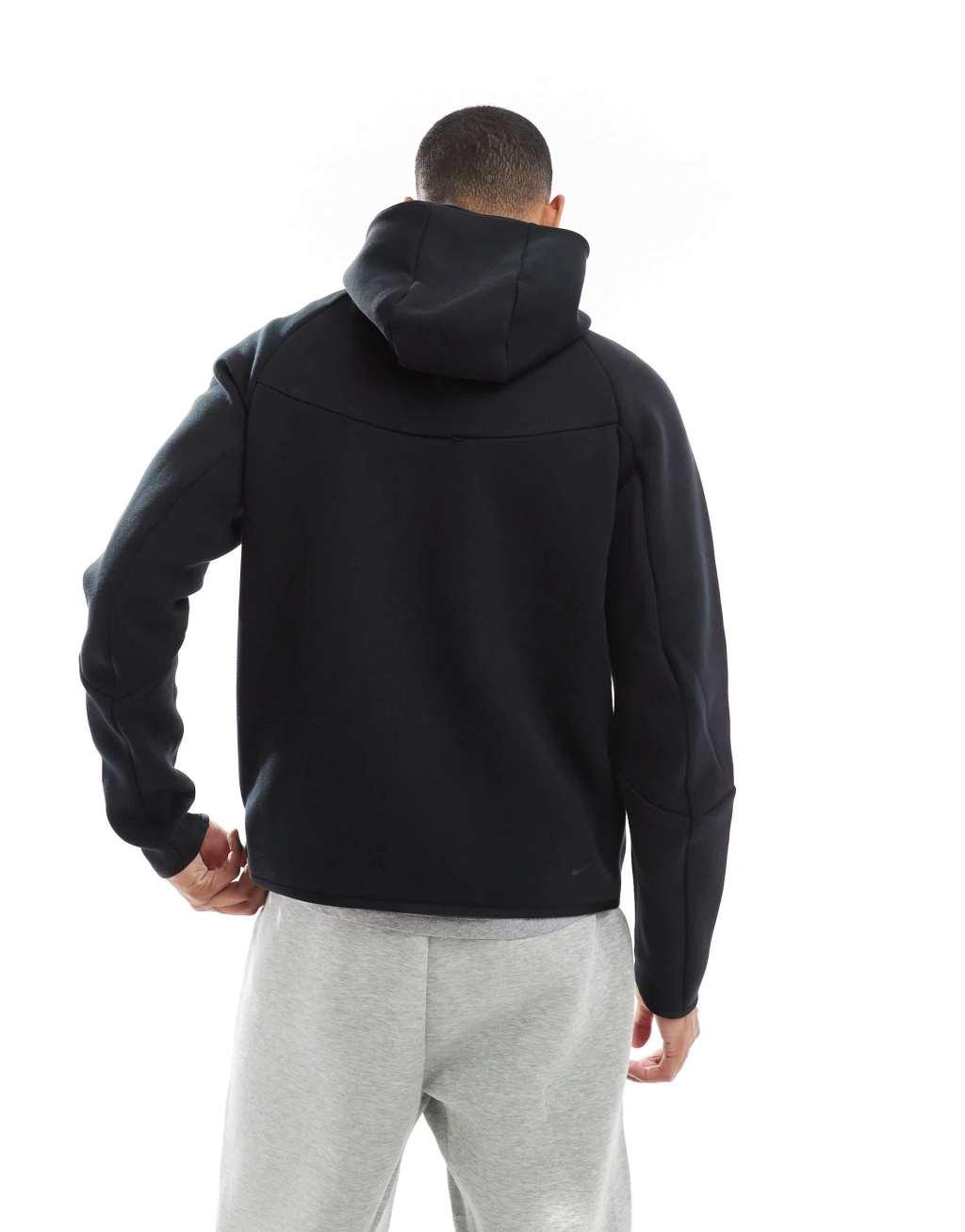 Nike Tech Fleece full zip hoodie in black Product Image
