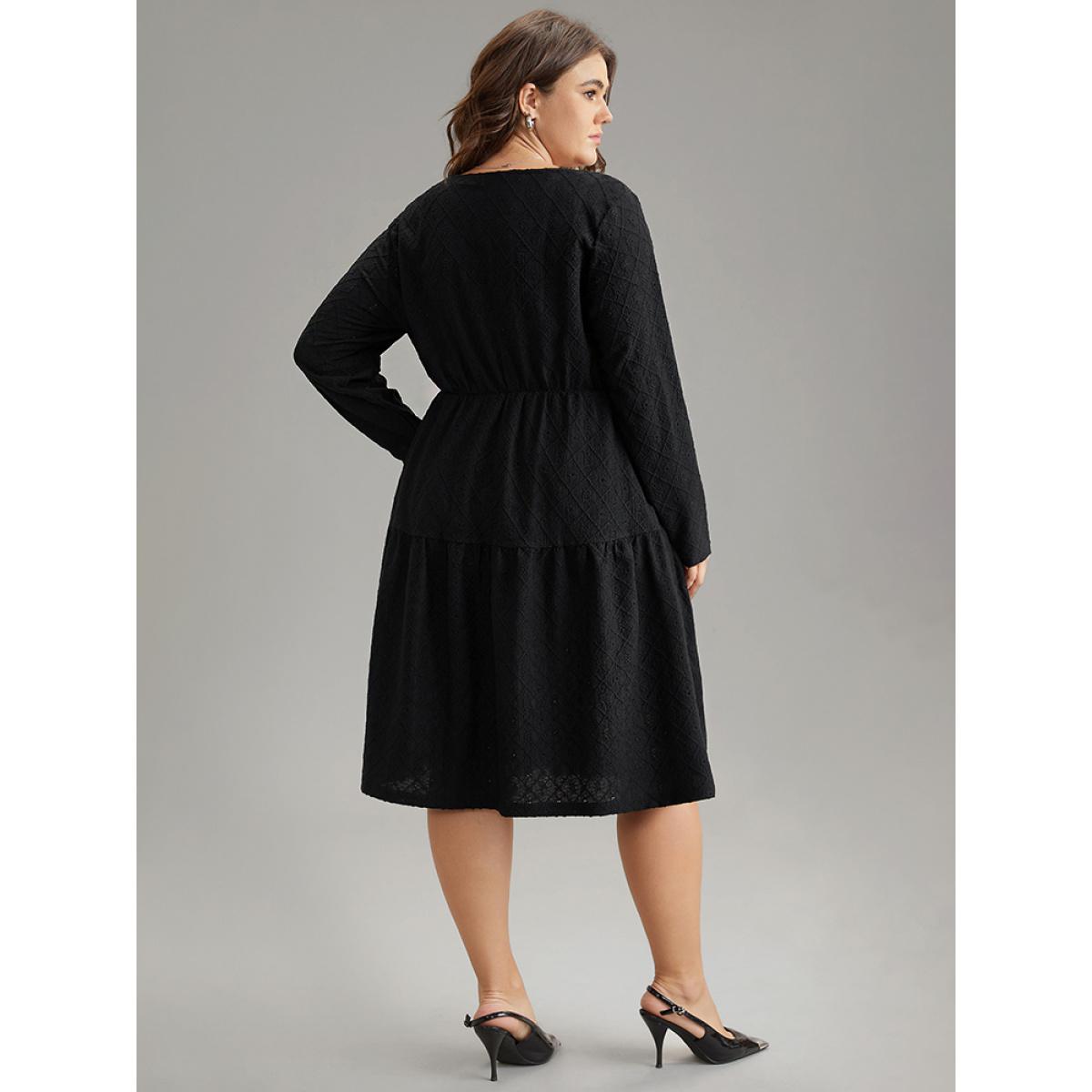 Plus Size Plain Gathered Button Detail Texture Ruffle Hem Dress Black Women Office Texture Round Neck Long Sleeve Curvy Midi Dress BloomChic 26/4X Product Image