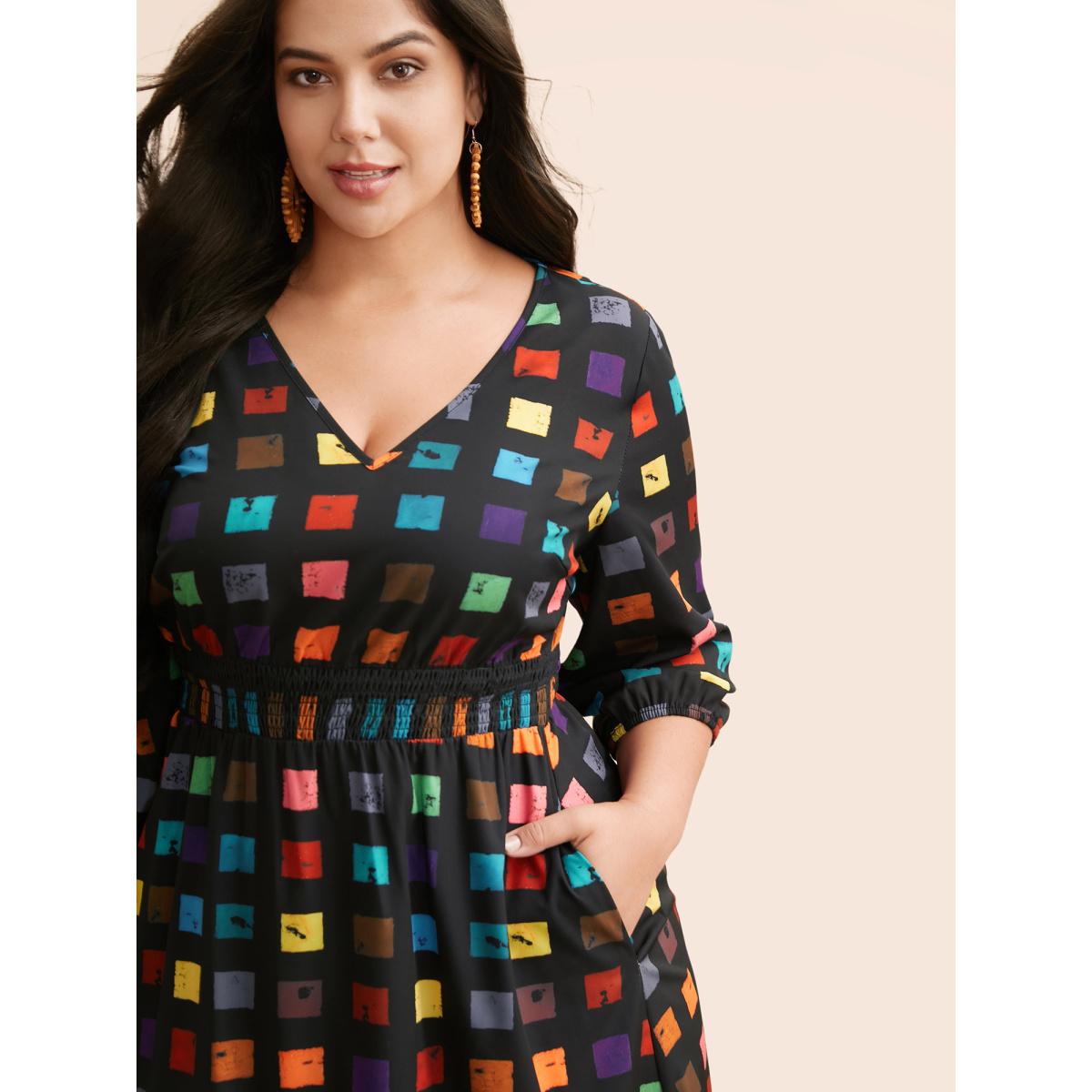 Plus Size Colorblock Contrast Shirred Lantern Sleeve Dress BlackFlower Women Casual Shirred V-neck Elbow-length sleeve Curvy BloomChic 12/L Product Image