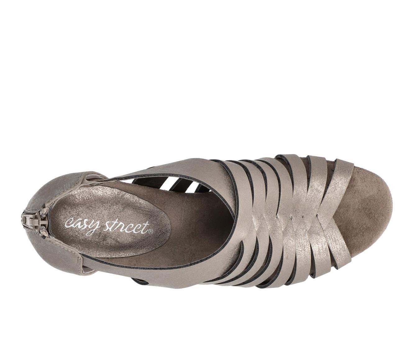 Women's Easy Street Vanni Pumps Product Image