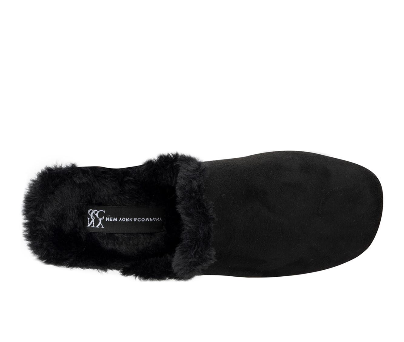 Women's New York and Company Wynna Clogs Product Image