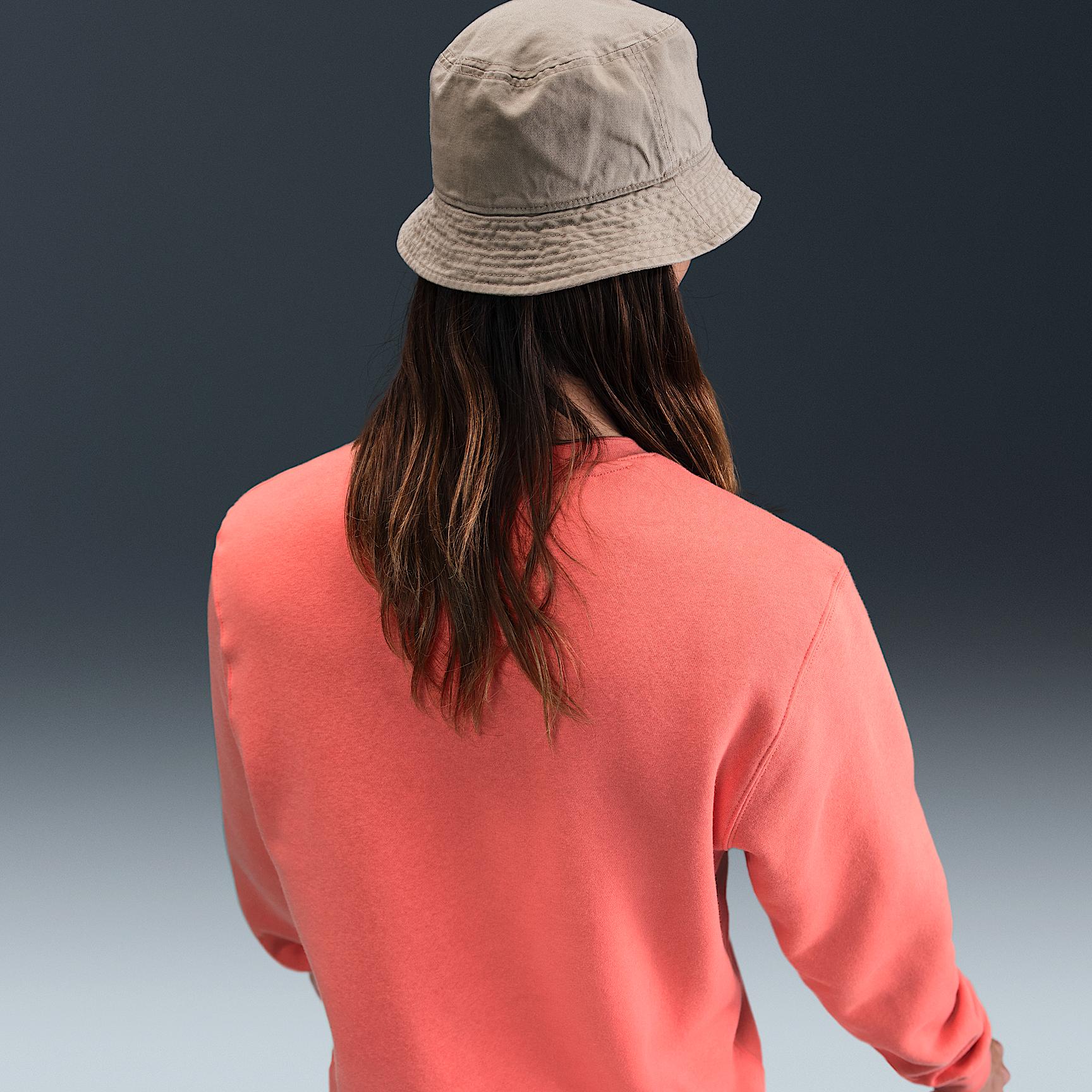 Nike Mens Club Fleece Crew | FN3886-814 Product Image