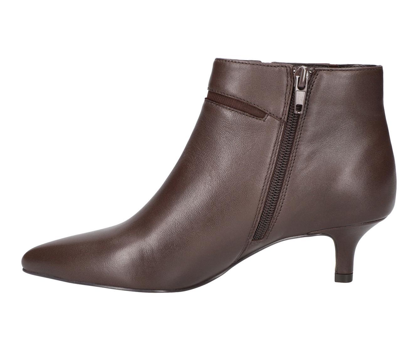Women's Bella Vita Faraday Booties Product Image