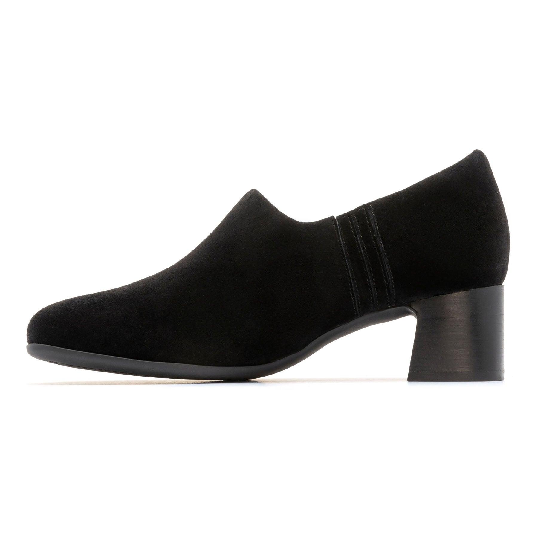 Avenue Slip On Female Product Image