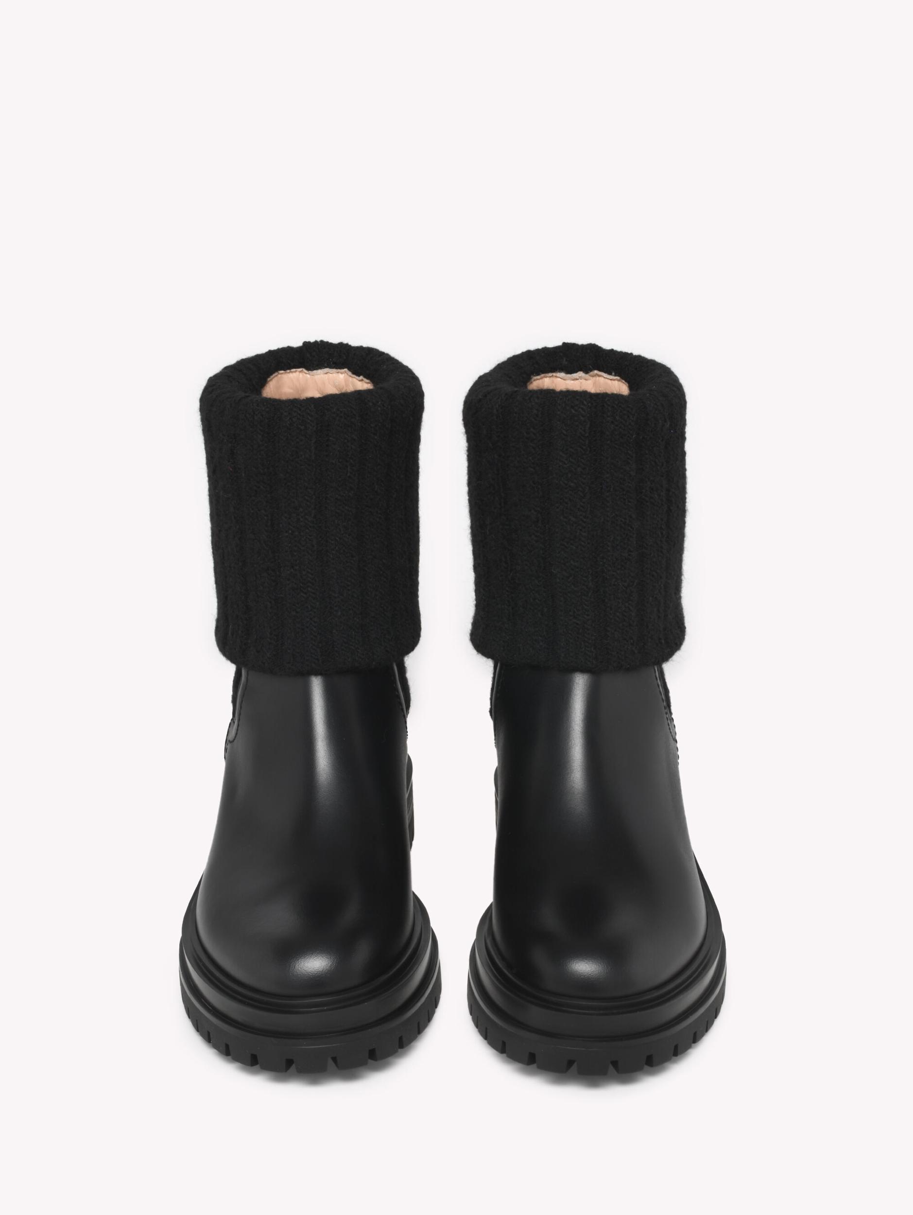 TENNEY Gianvito Rossi Product Image