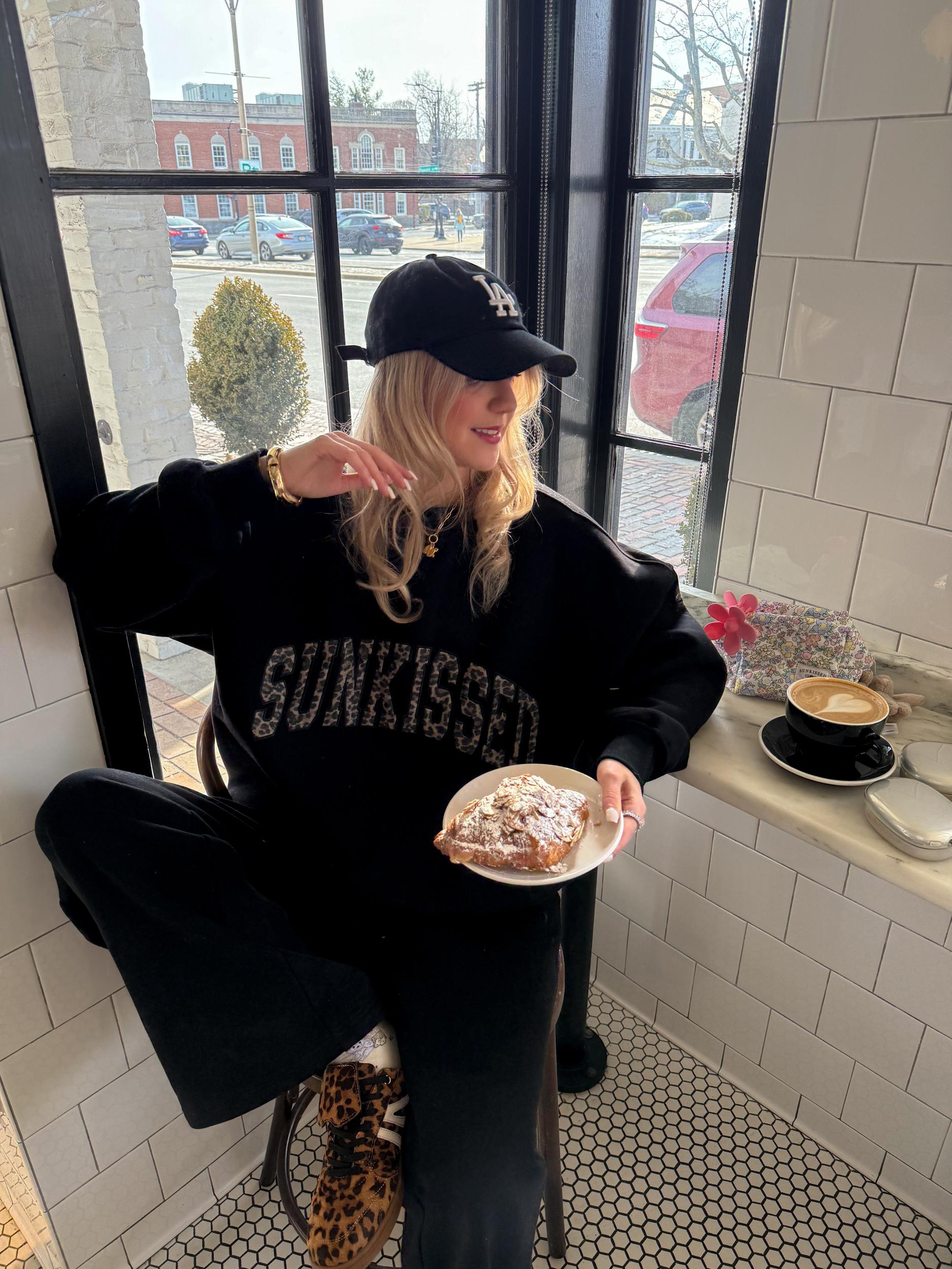 Black Basic Blank Flare Sweatpants Product Image