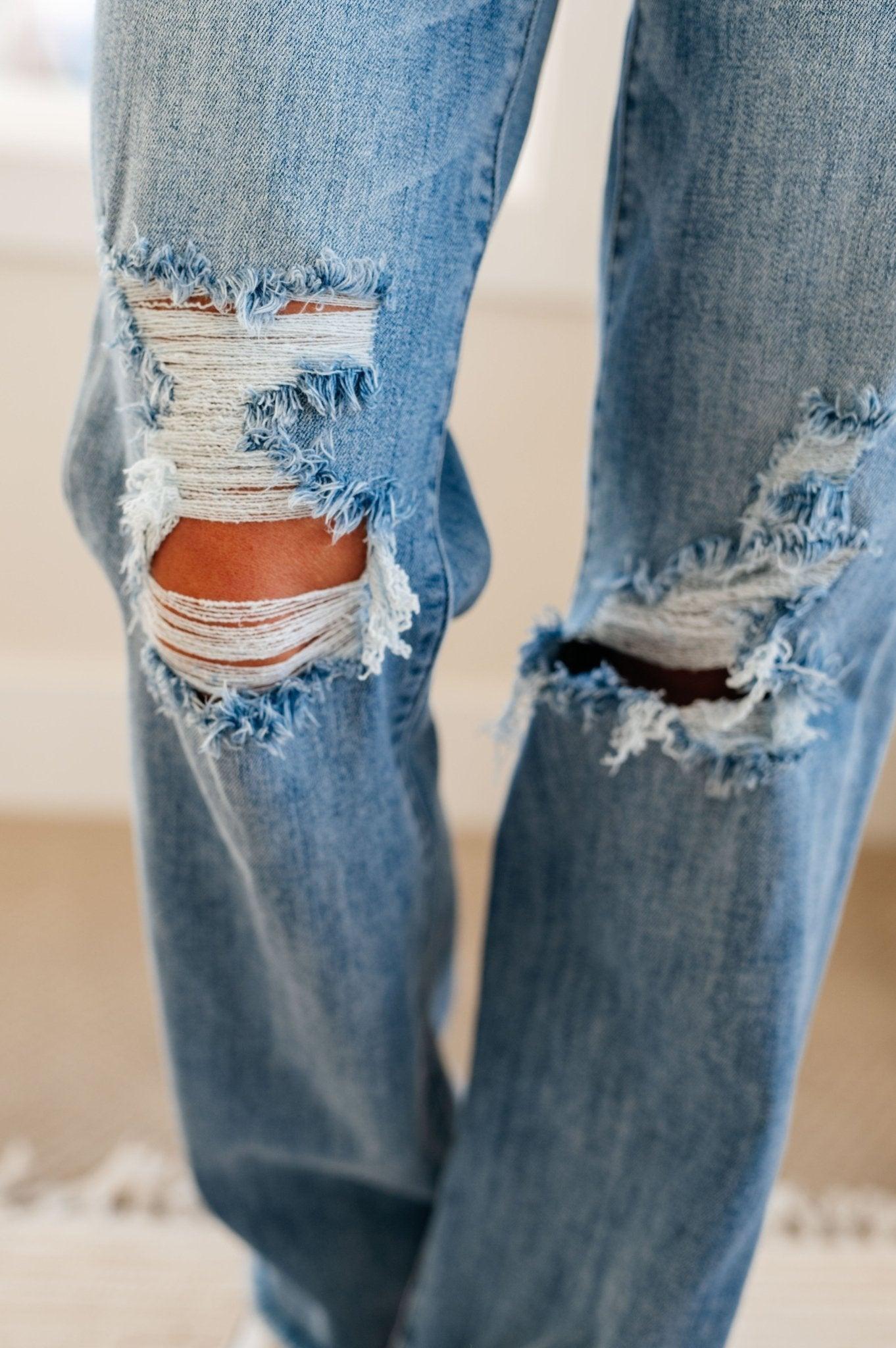 Rose High Rise 90's Straight Jeans in Light Wash (Online Exclusive) Product Image