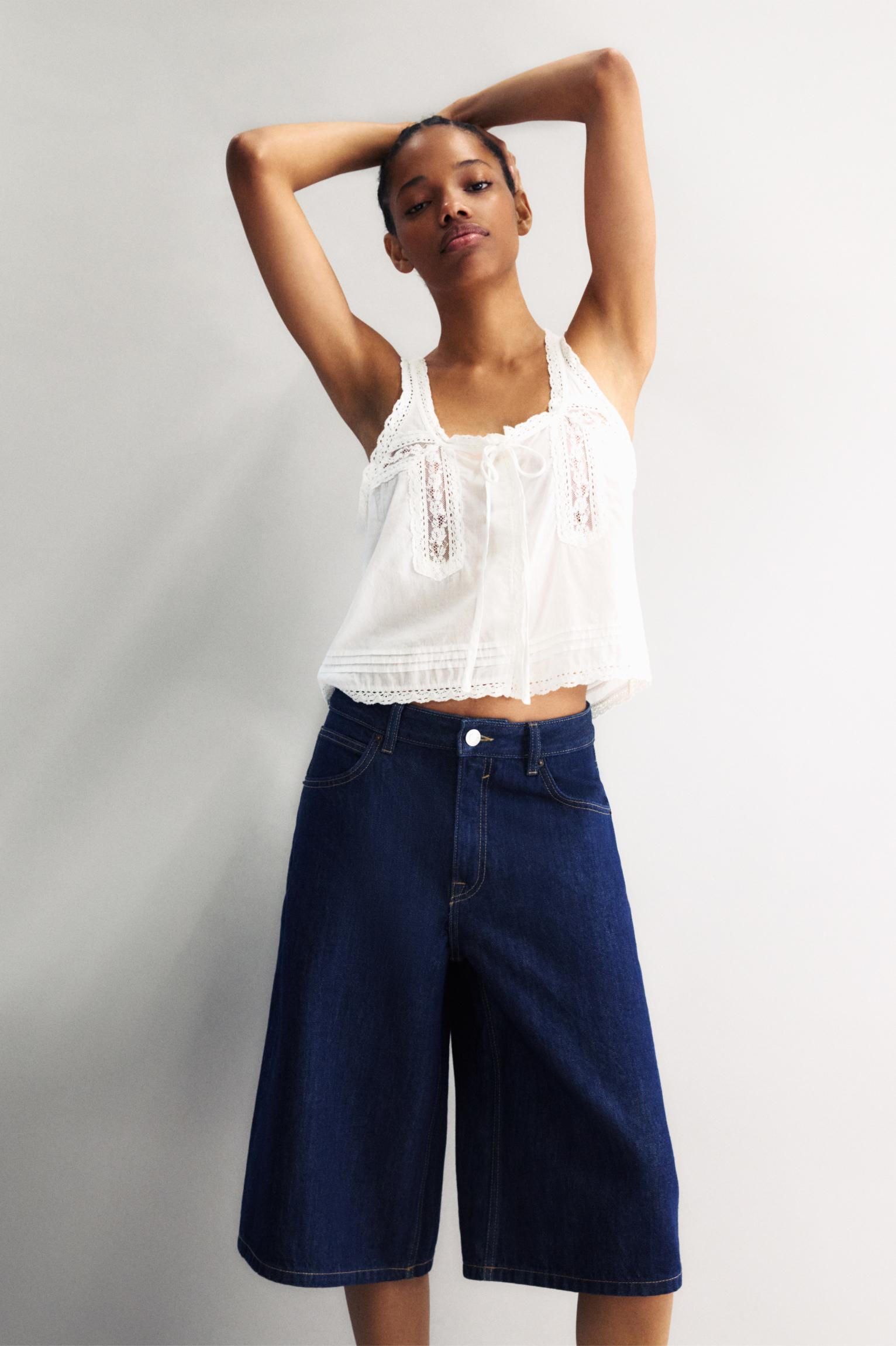 Low-rise straight leg jorts Product Image