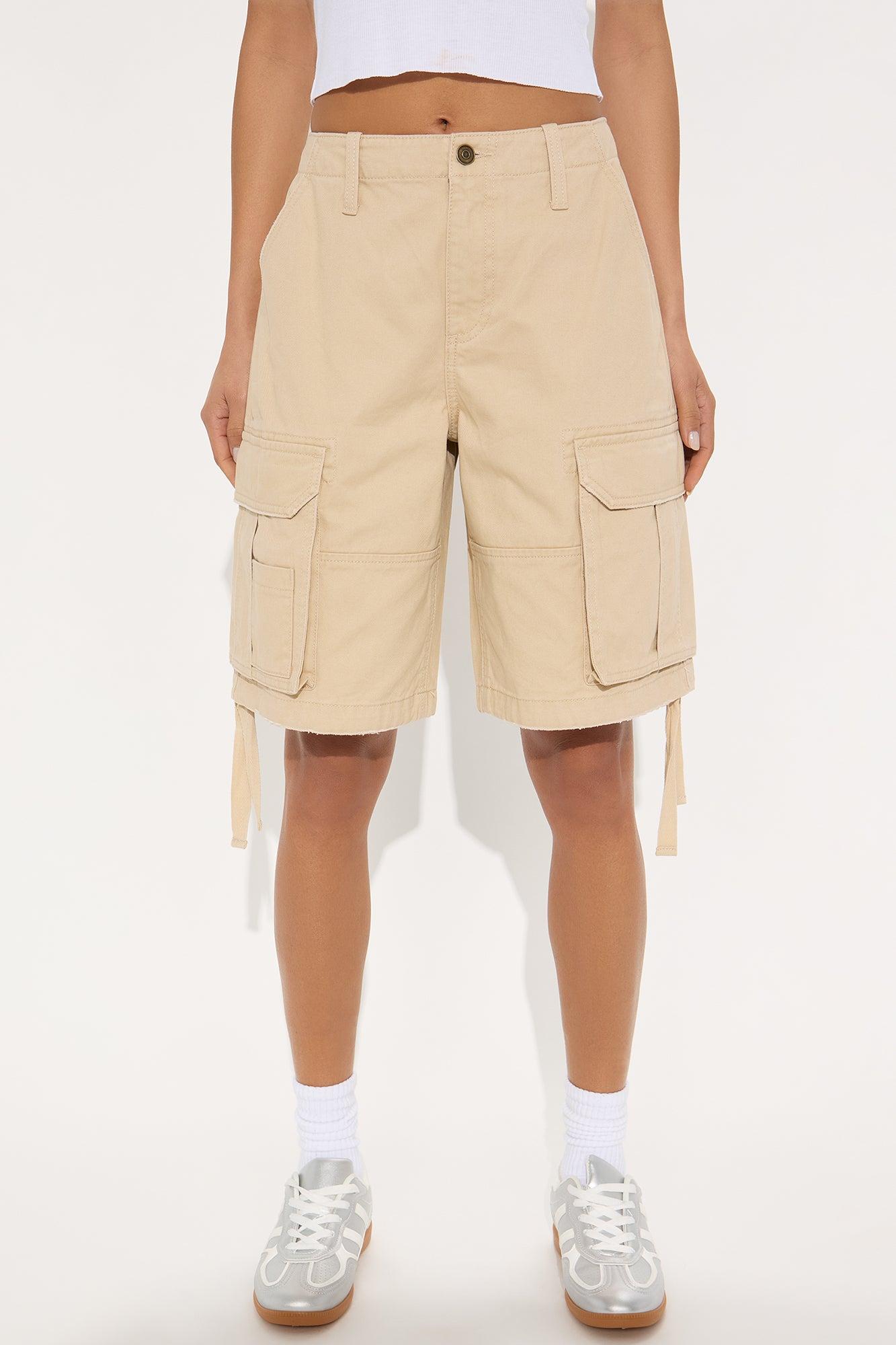 Onto Something Bermuda Short - Khaki Product Image
